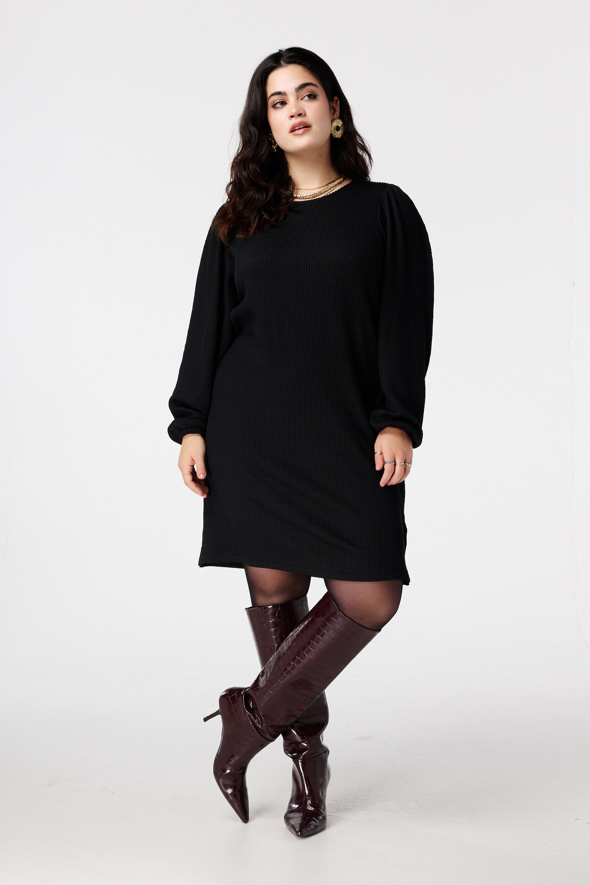 Gerades Kleid mit Puff&auml;rmeln