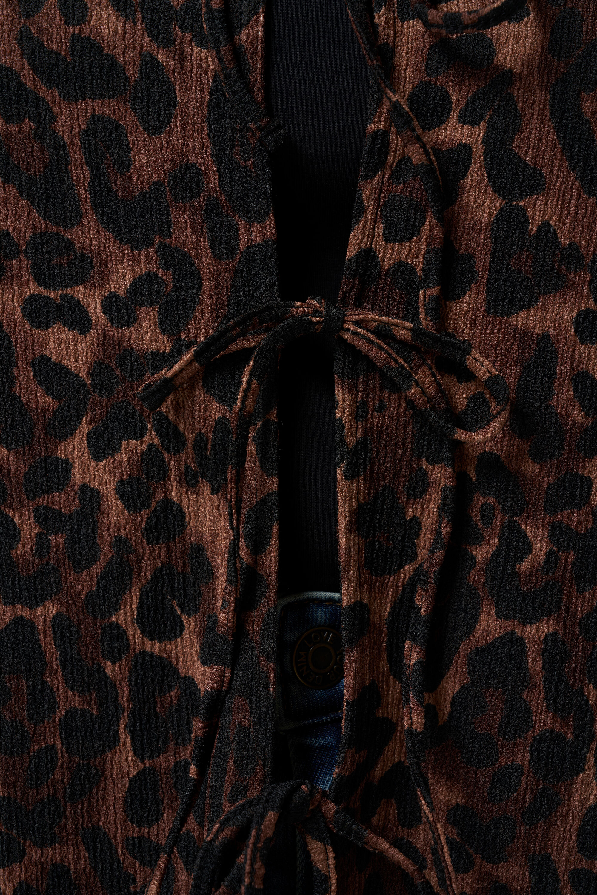 Oberteil mit Schleifendetail image number 4