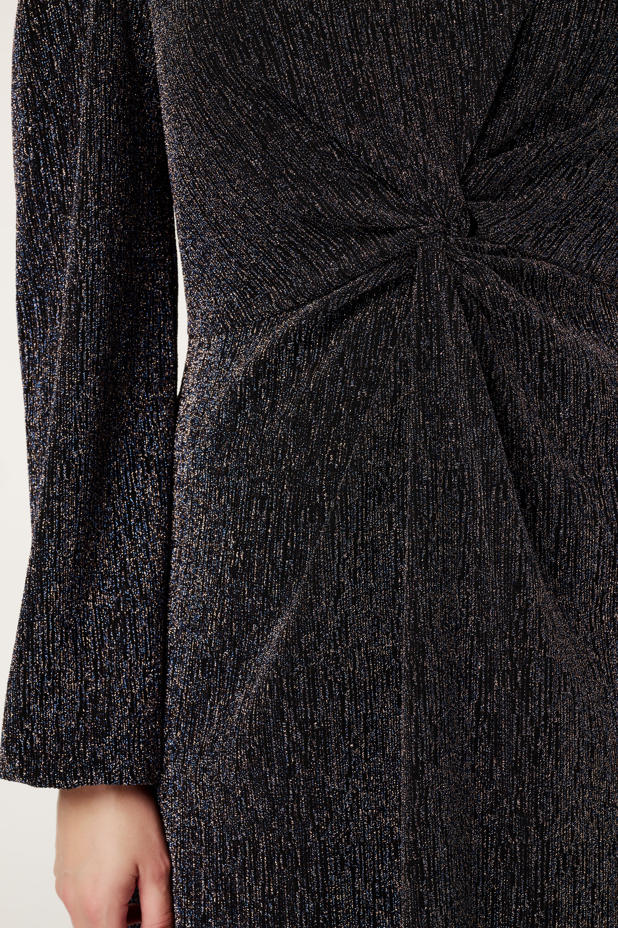 Kleid mit Knotendetail  image number 4