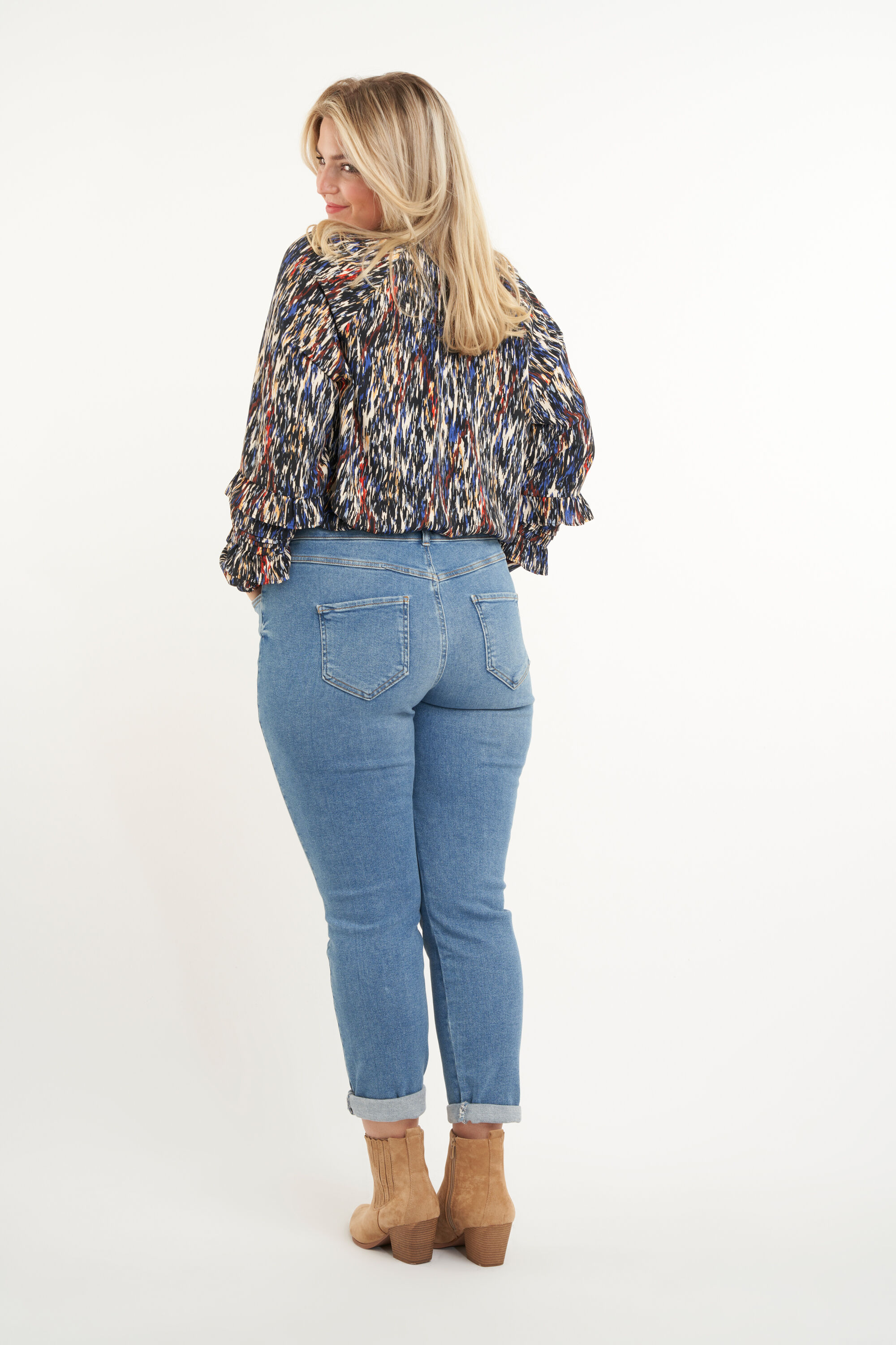 Jeans mit Used-Look image number 5