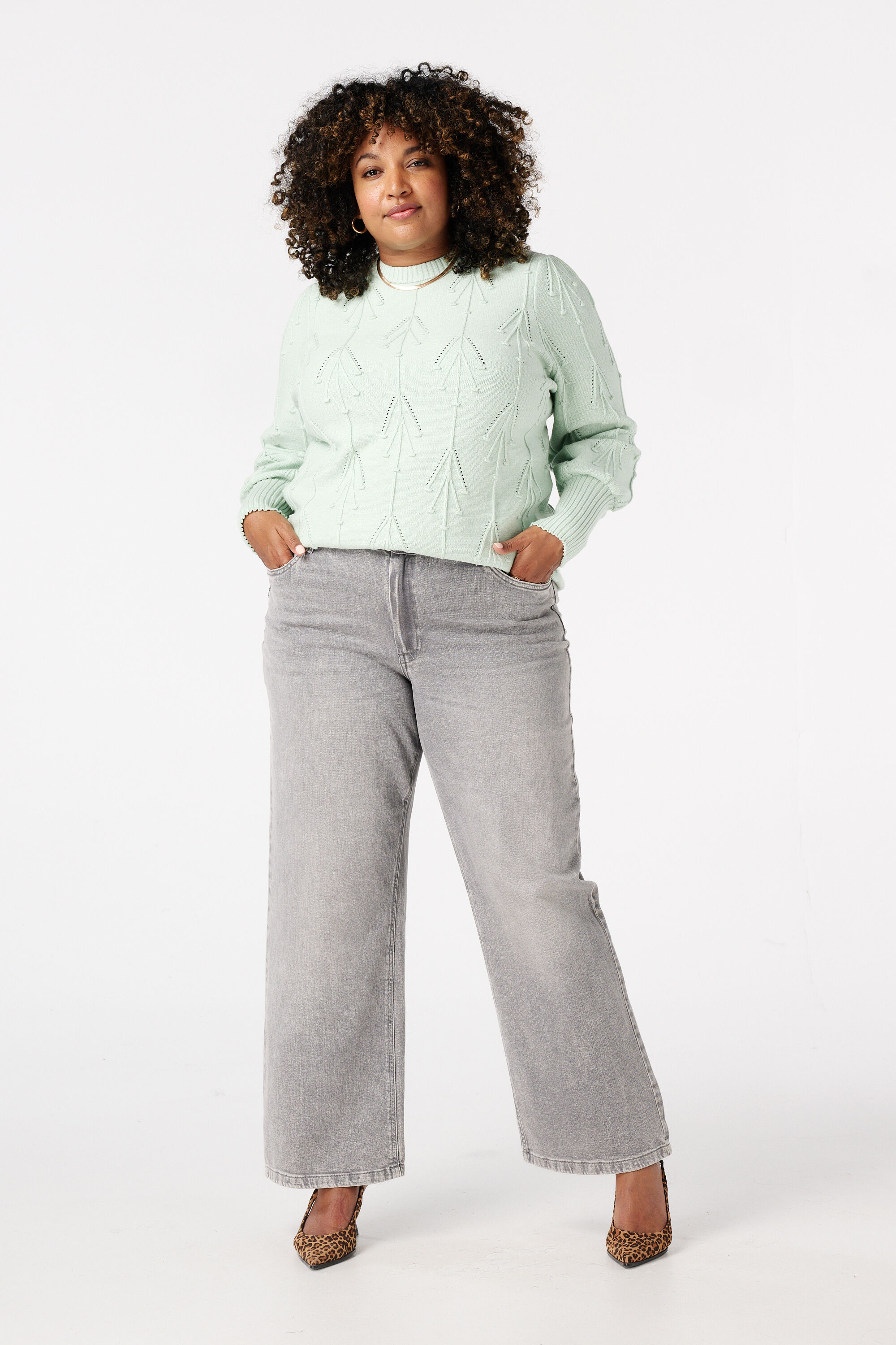 Pullover mit gesticktem Aufdruck image number 5