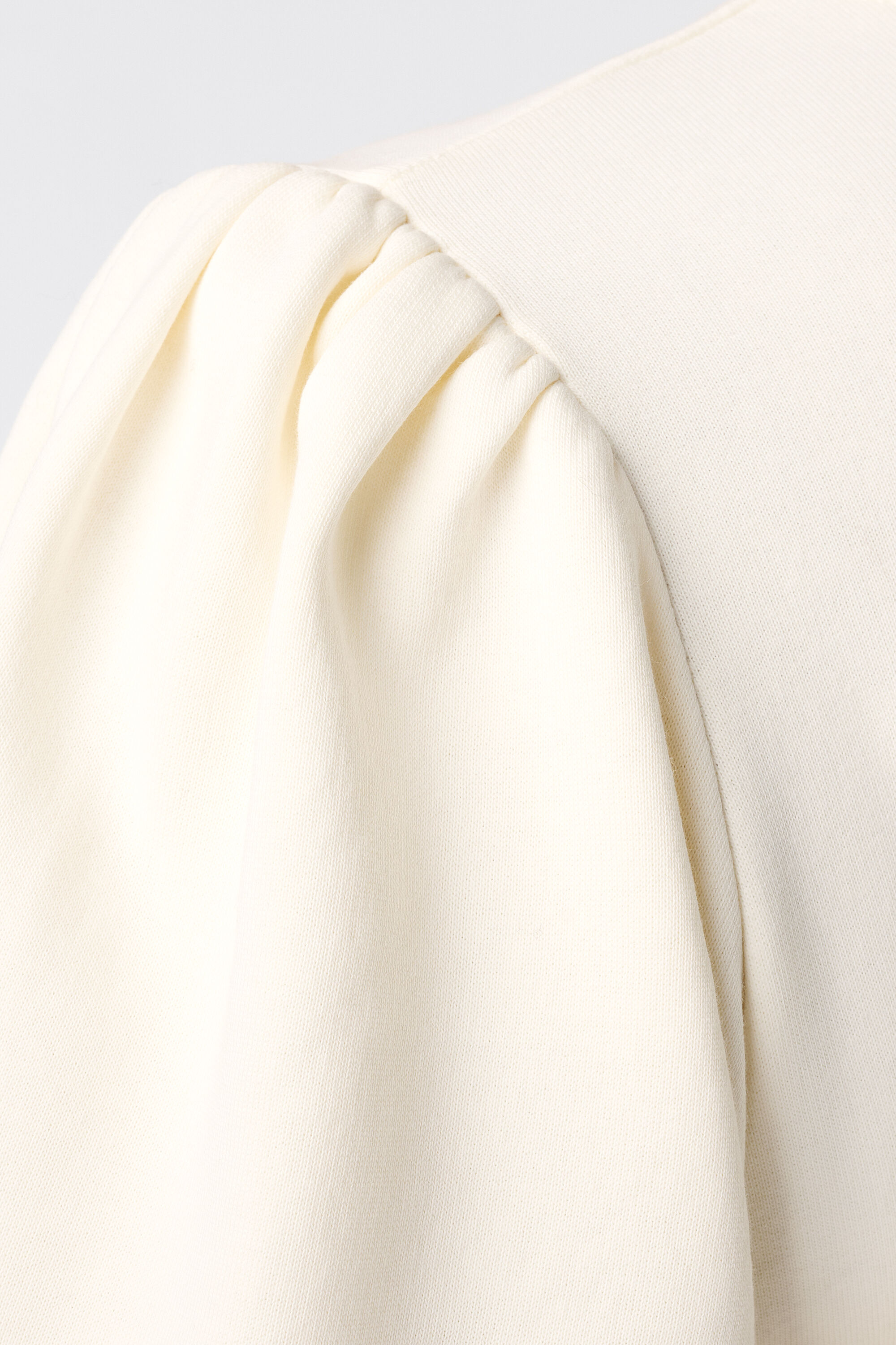 Sweatshirt mit kurzen Puff&auml;rmeln image number 4