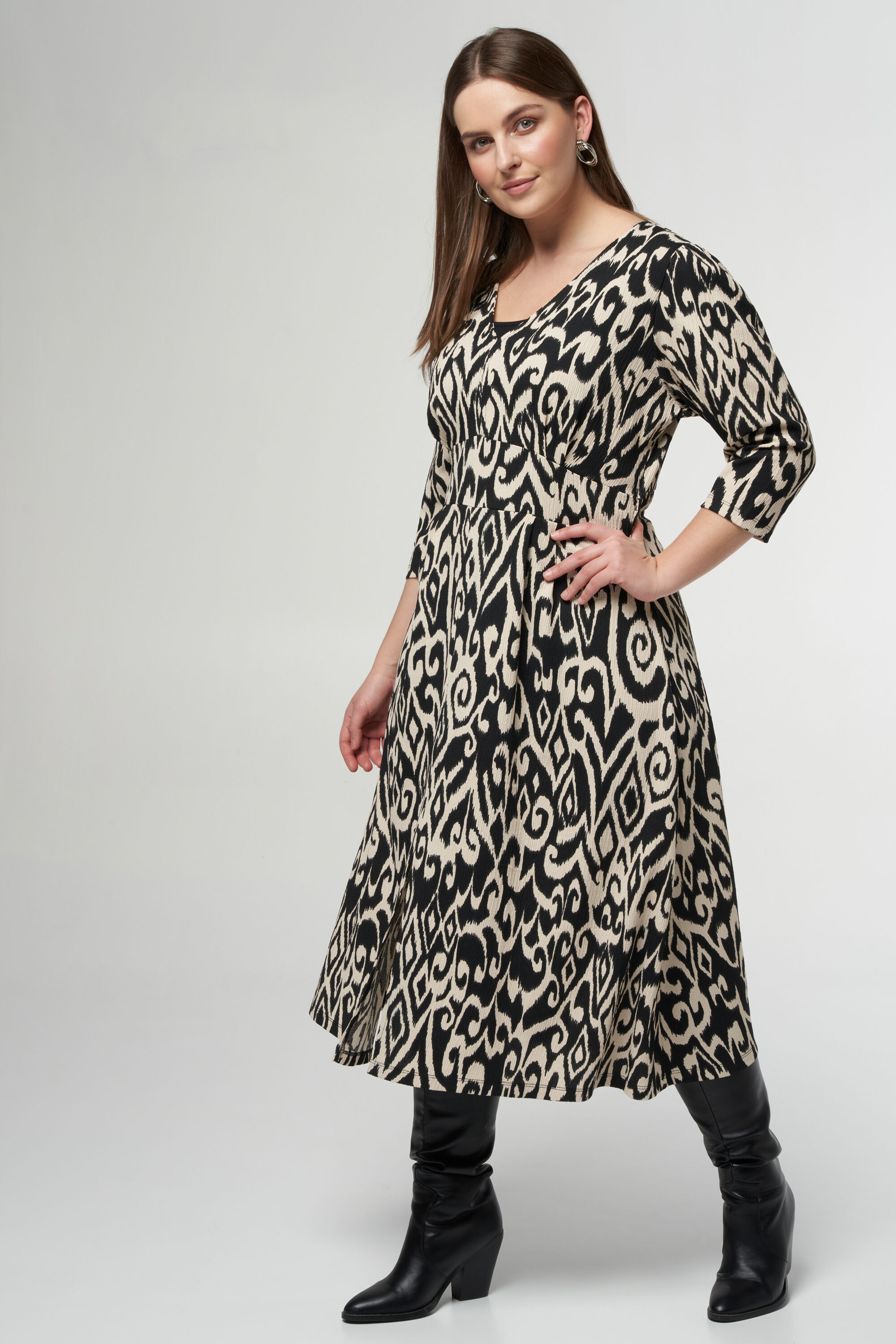 Midikleid mit Print image number 6