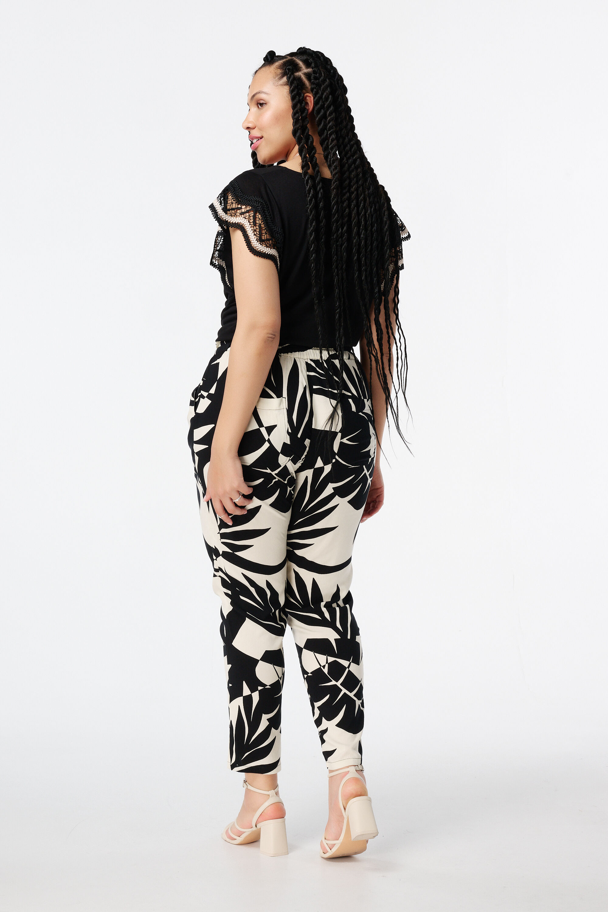 Bequeme Hose mit Tunnelzug image number 3