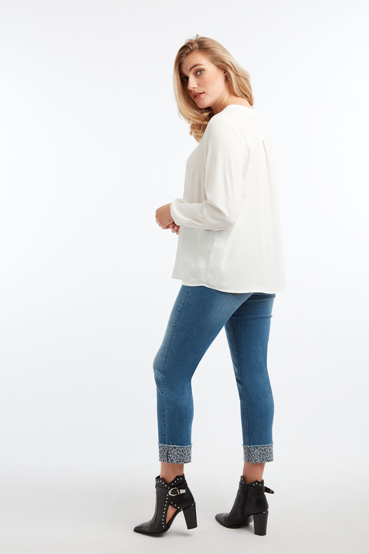 Wei&szlig;e Bluse image number 4