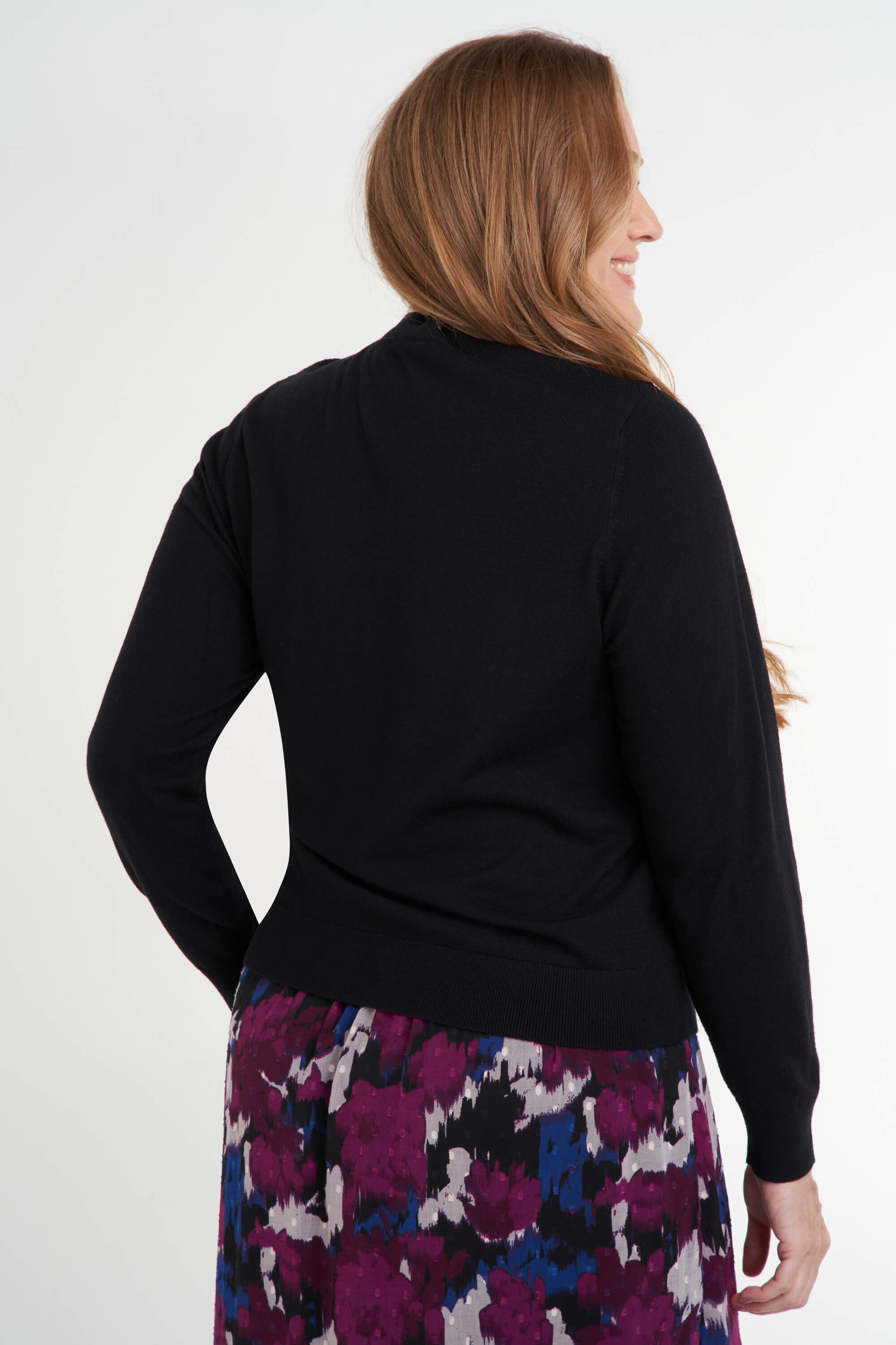 Pullover mit Strasssteinen  image number 4