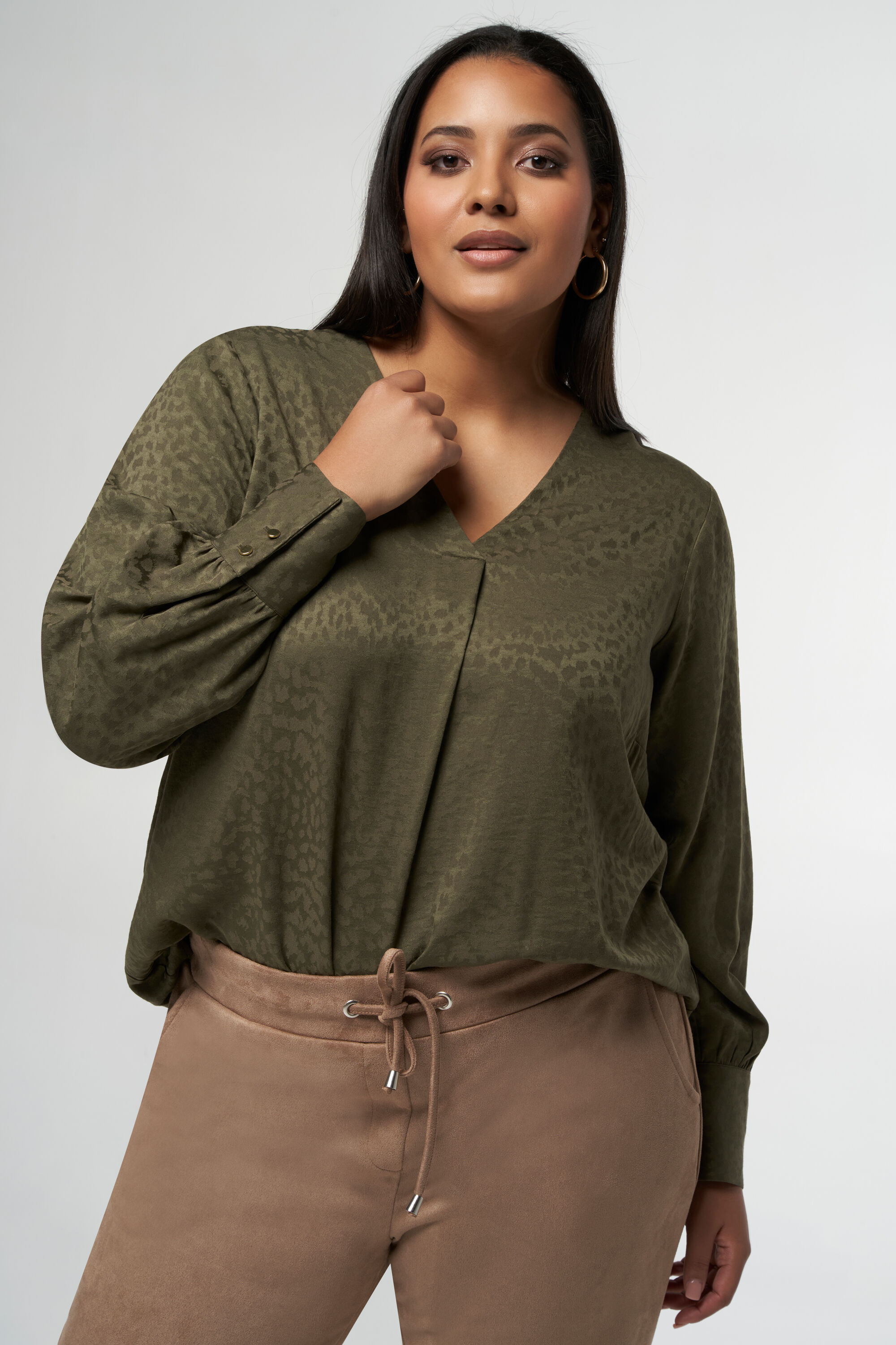 Satinbluse mit Print image number 5