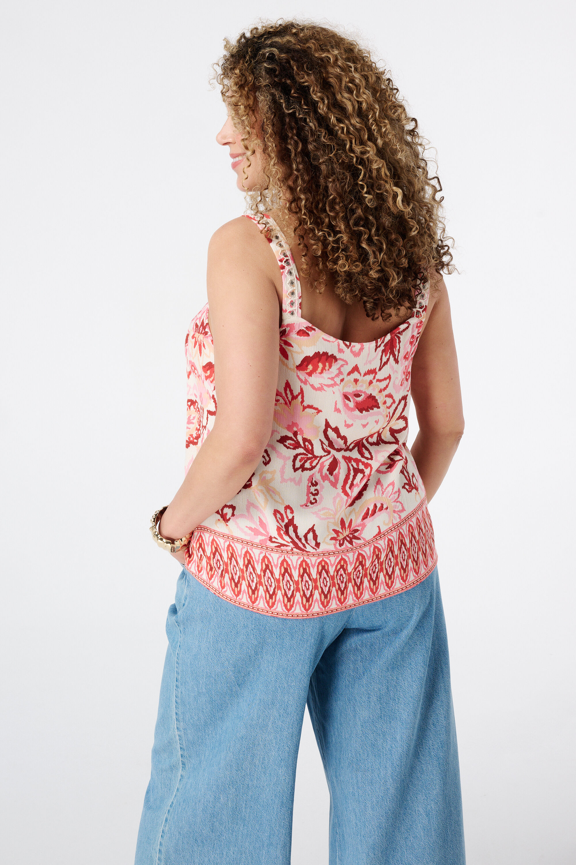 &Auml;rmellose Bluse mit gestickten Verzierungen image number 3