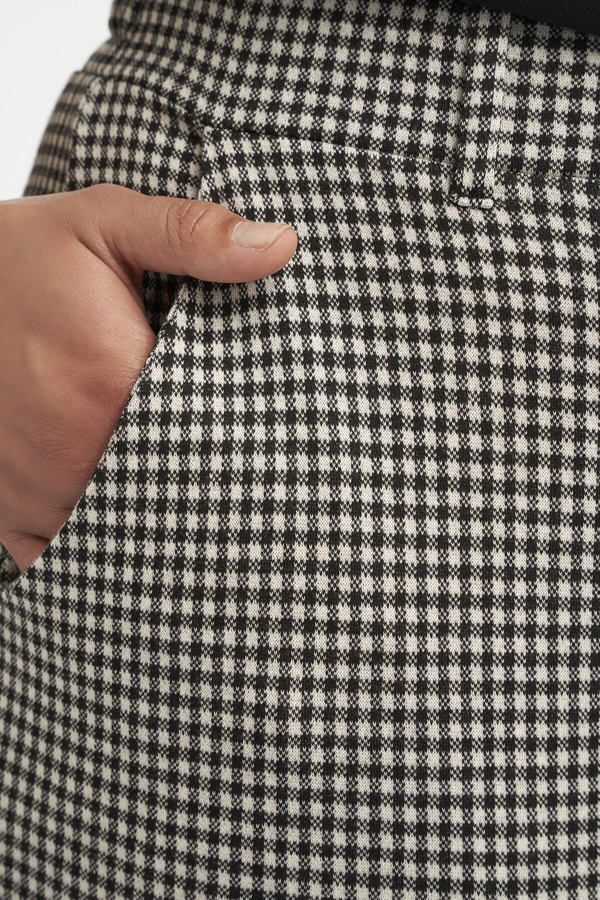 Jogginghose mit Print image number 5