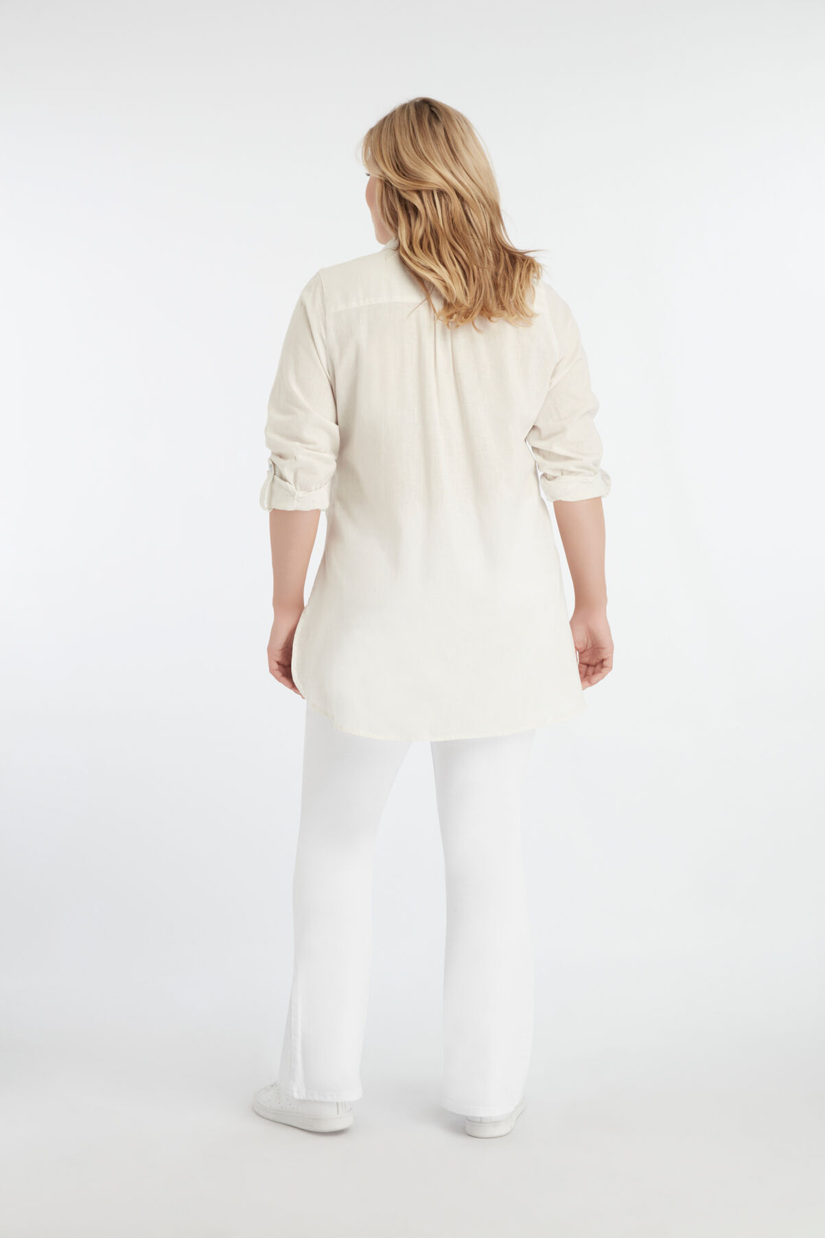 Lange einfarbige Bluse image number 4