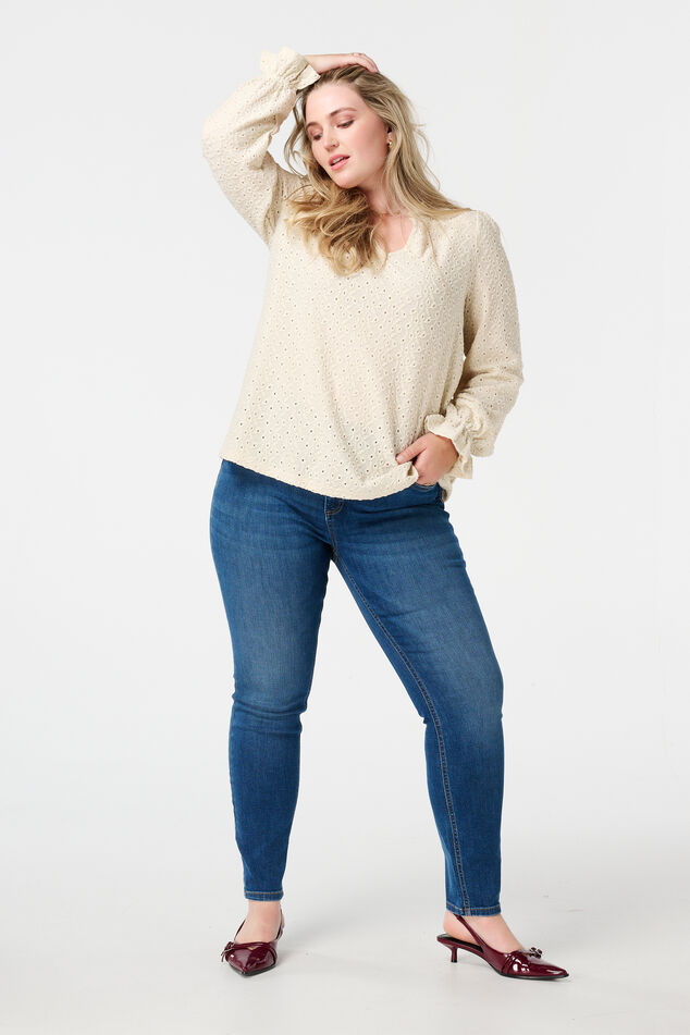 Oberteil mit Stickerei image number 5