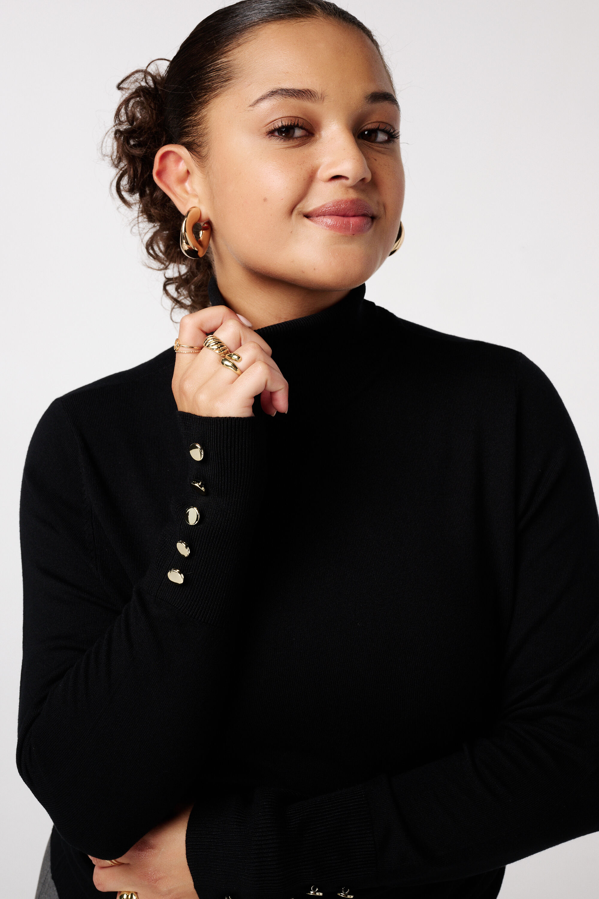 Pullover mit Rollkragen und Zierkn&ouml;pfen image number 4