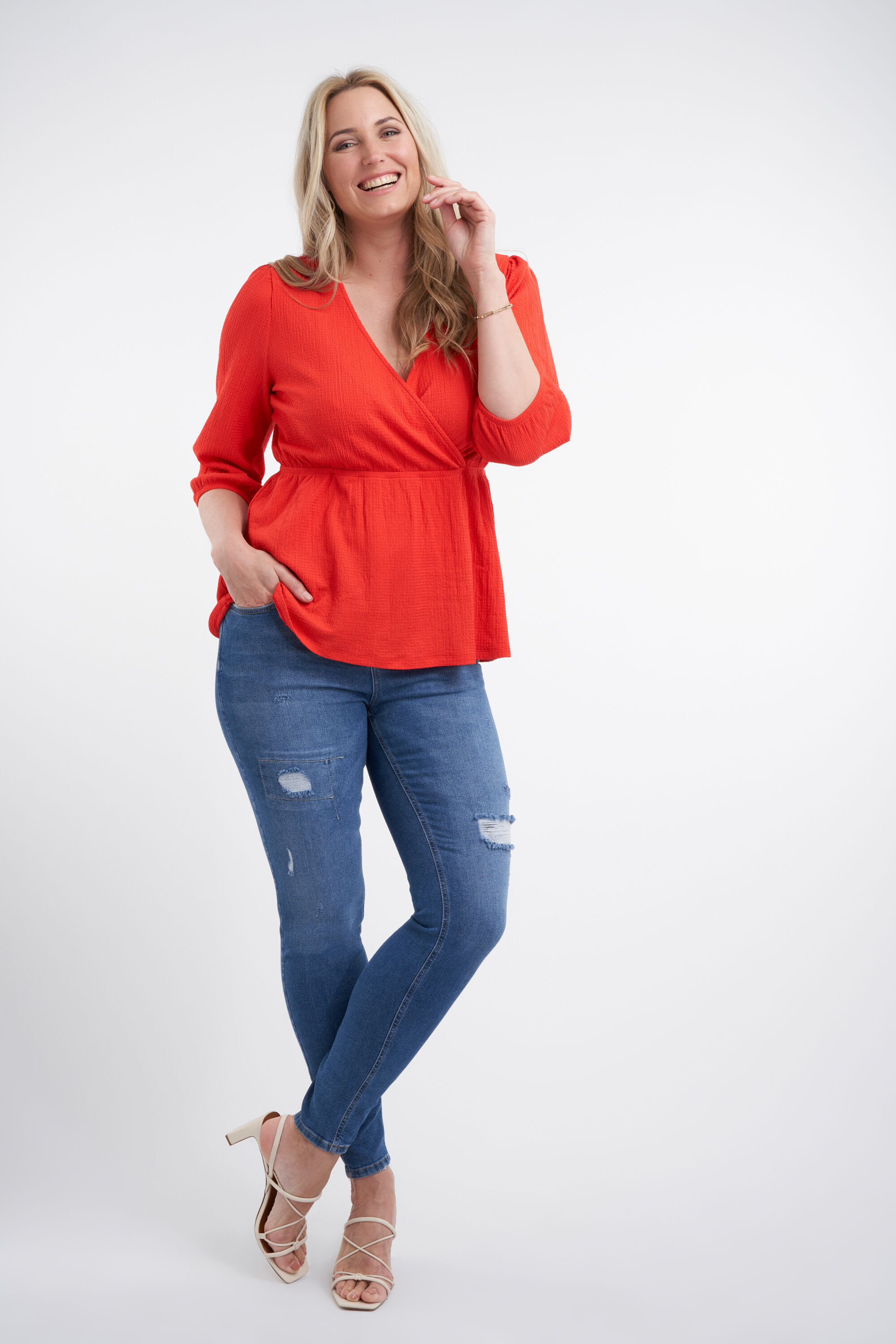 Wickeltop mit strukturiertem Stoff image number 5