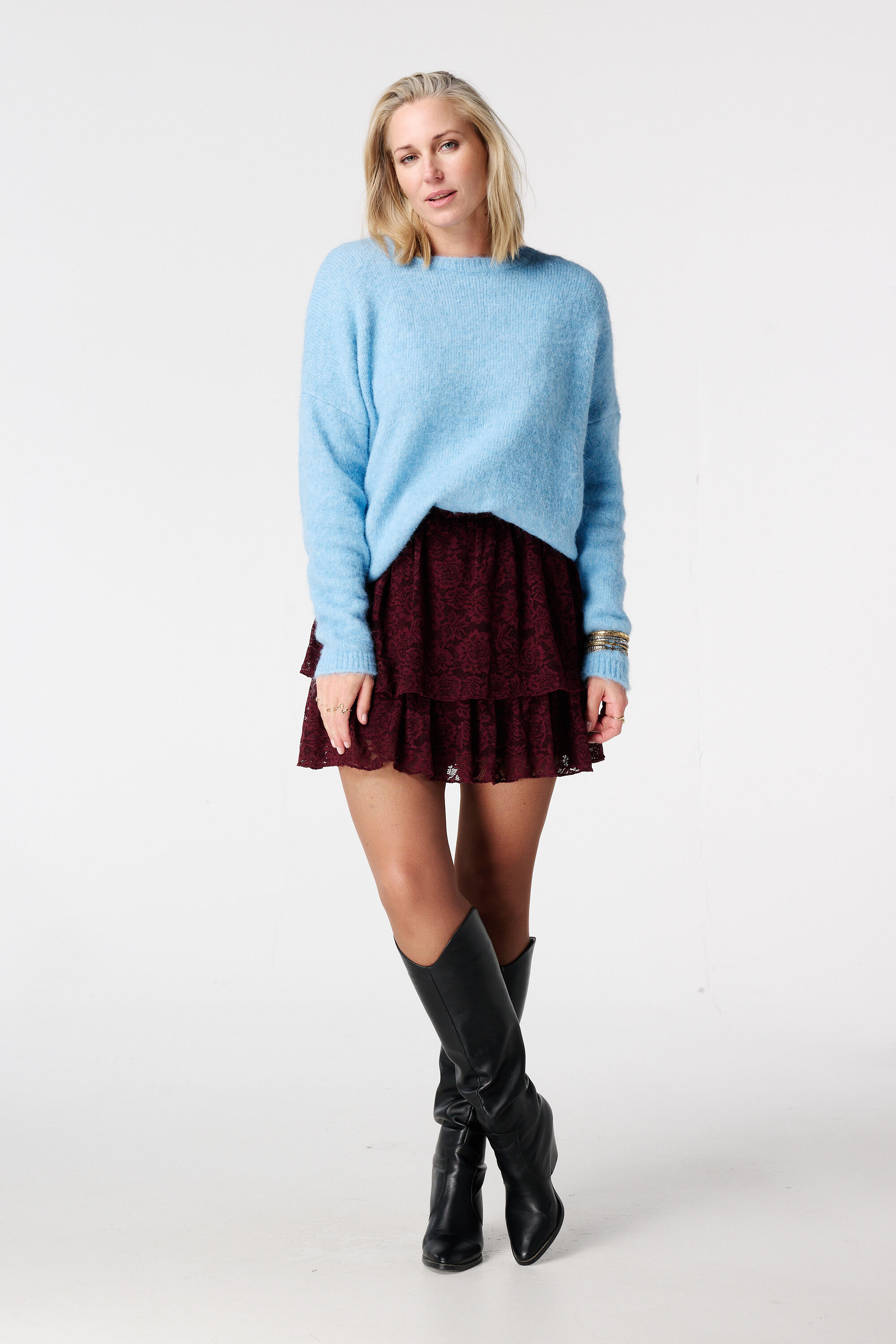 Spitzenrock mit Volants