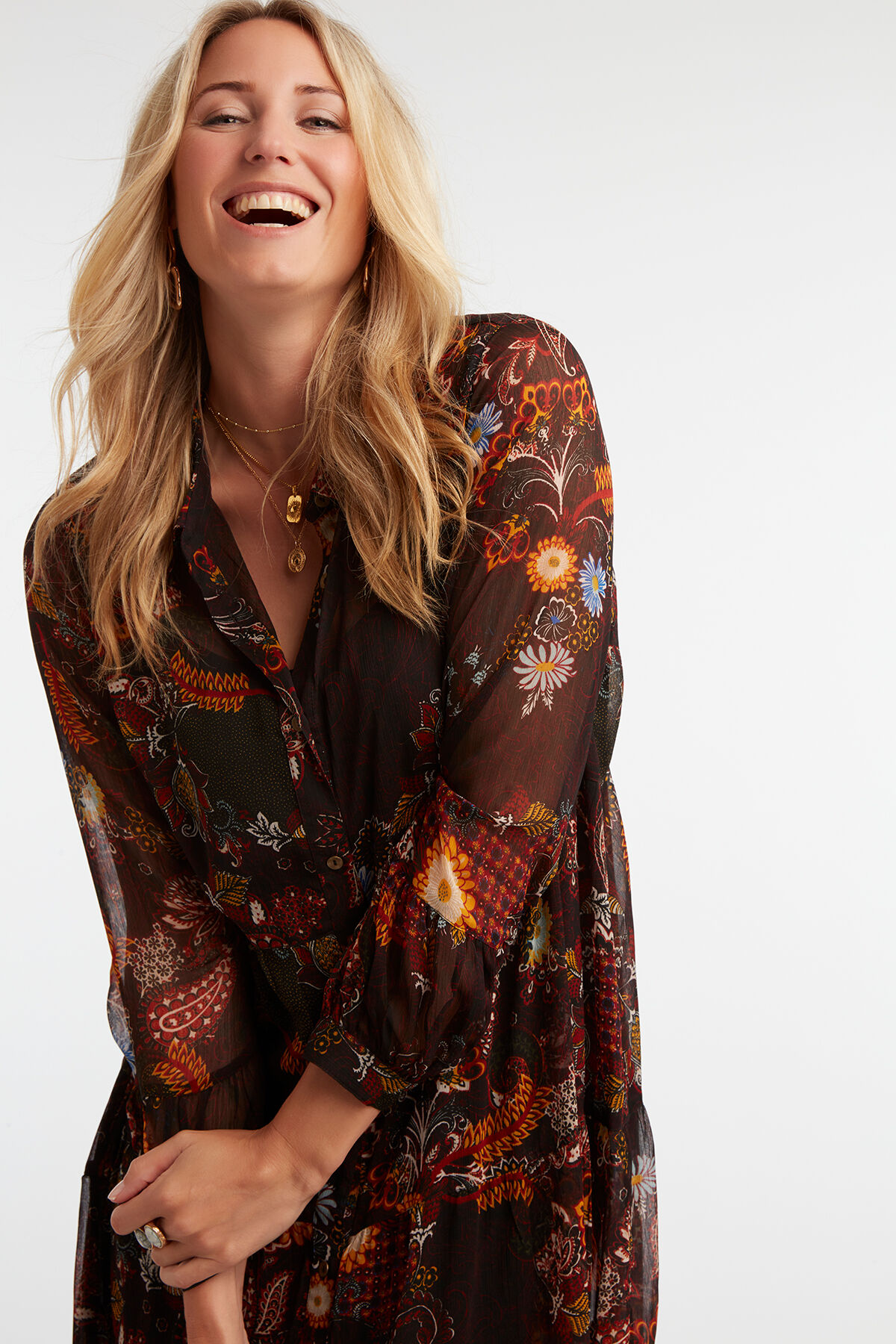 Langes halb-transparentes Kleid image number 4