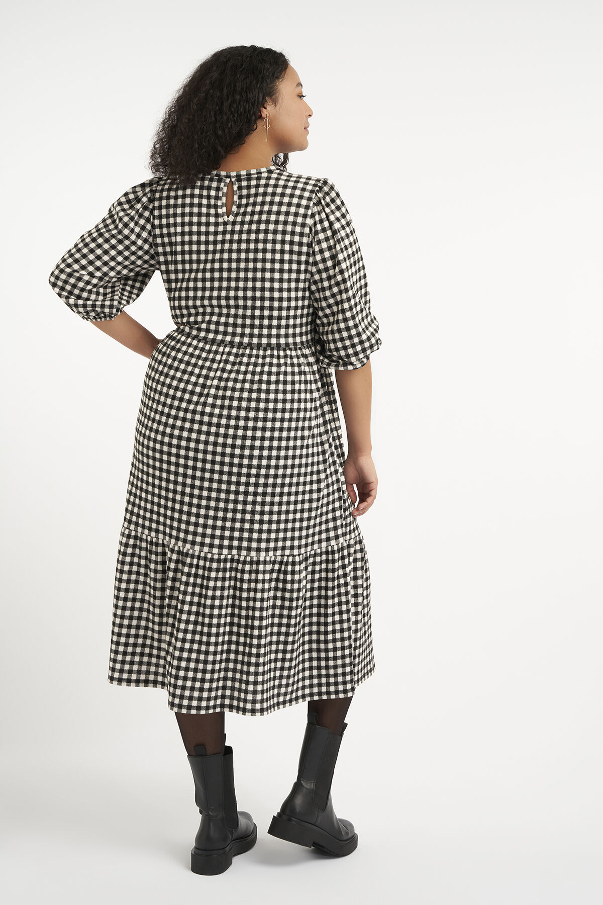 Langes weites Kleid mit Print  image number 3