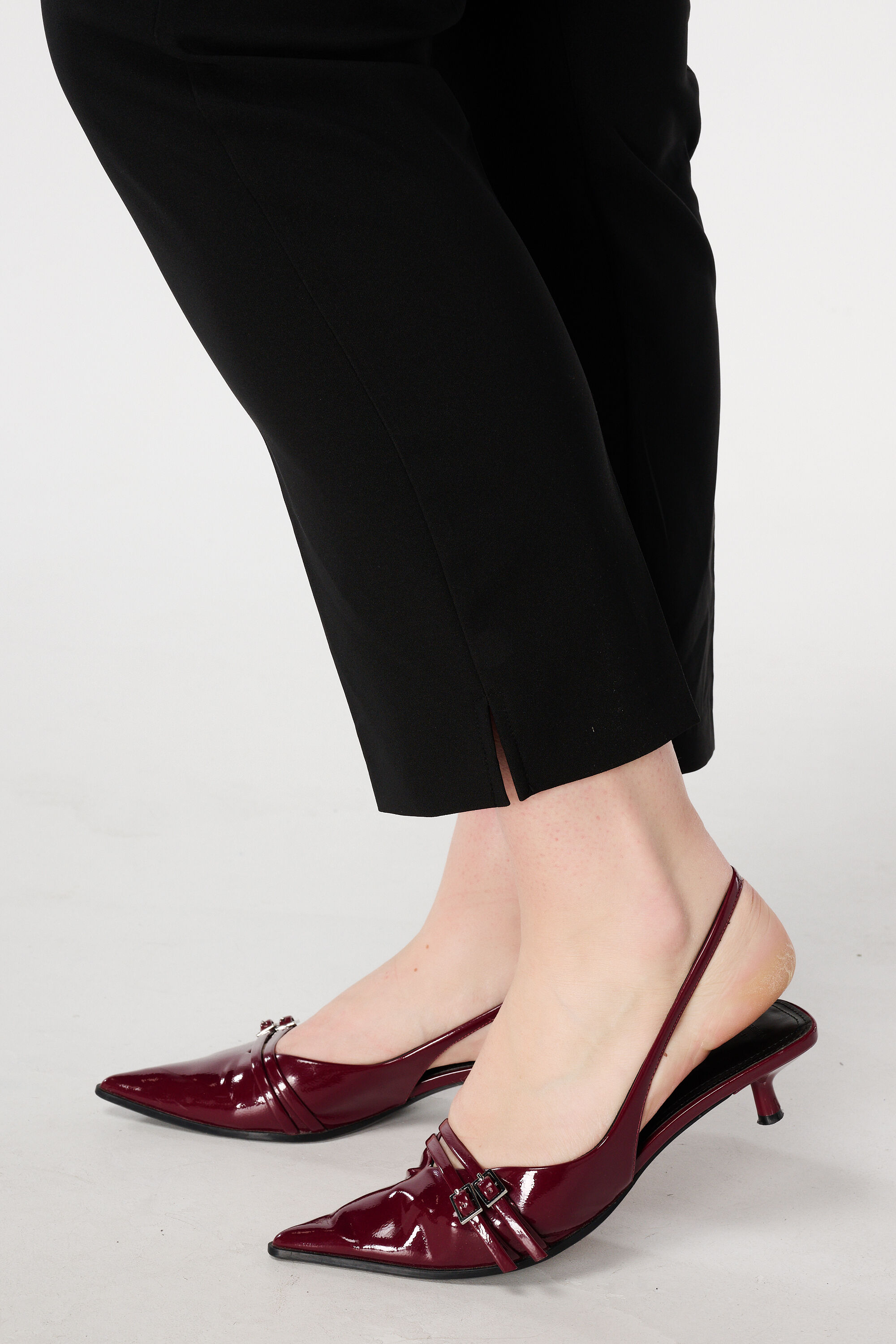 Hose mit geradem Bein und elastischem Bund image number 4