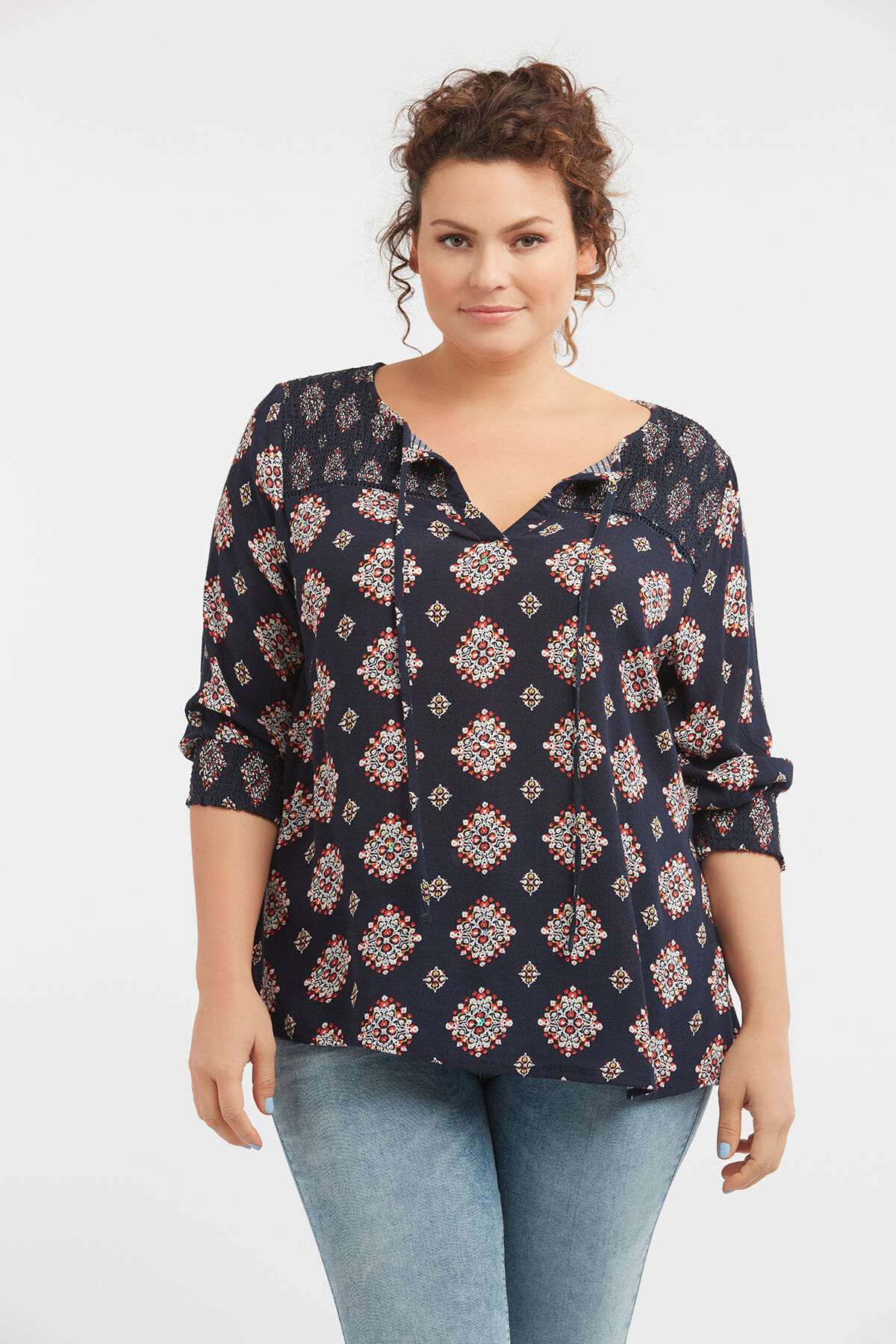 Bluse mit Smok-Detail image number 4