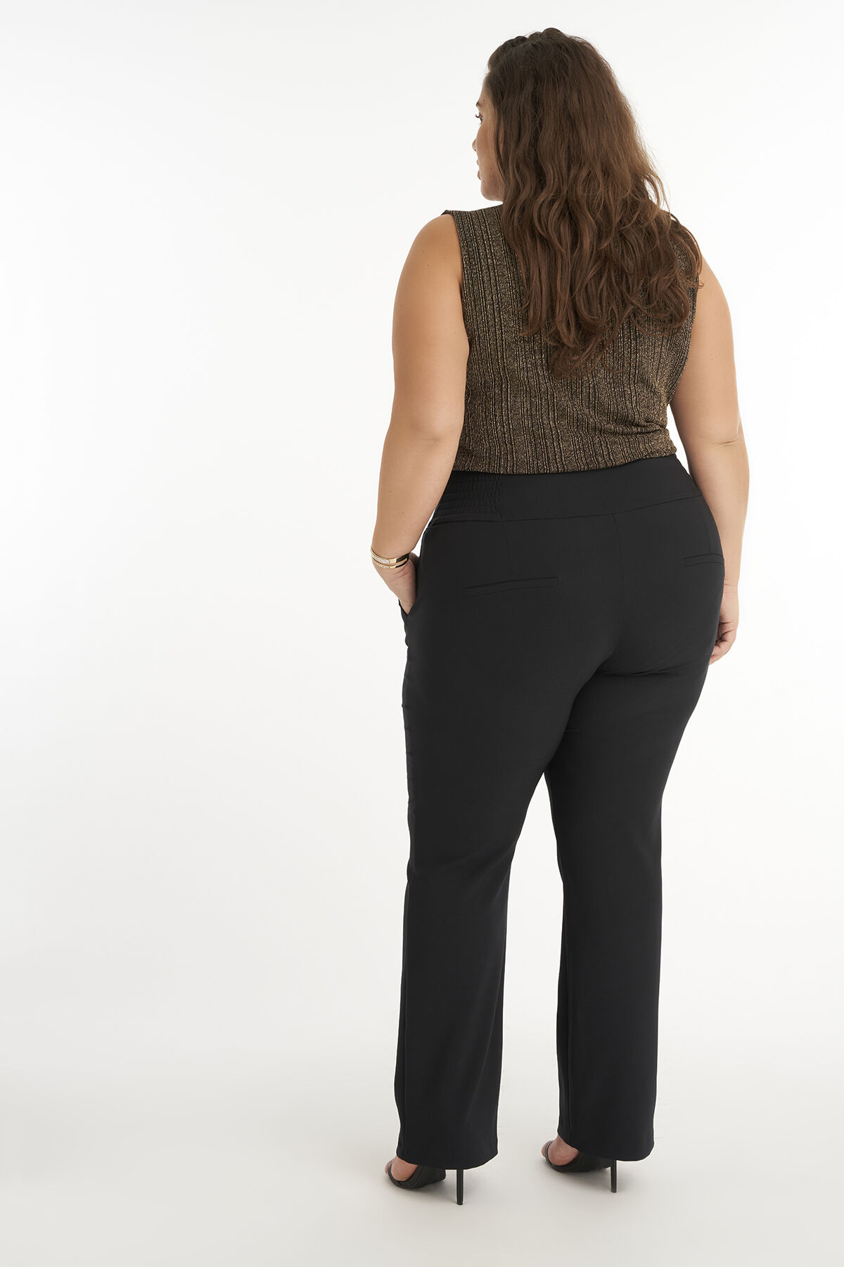 Hose mit weitem Bein image number 3