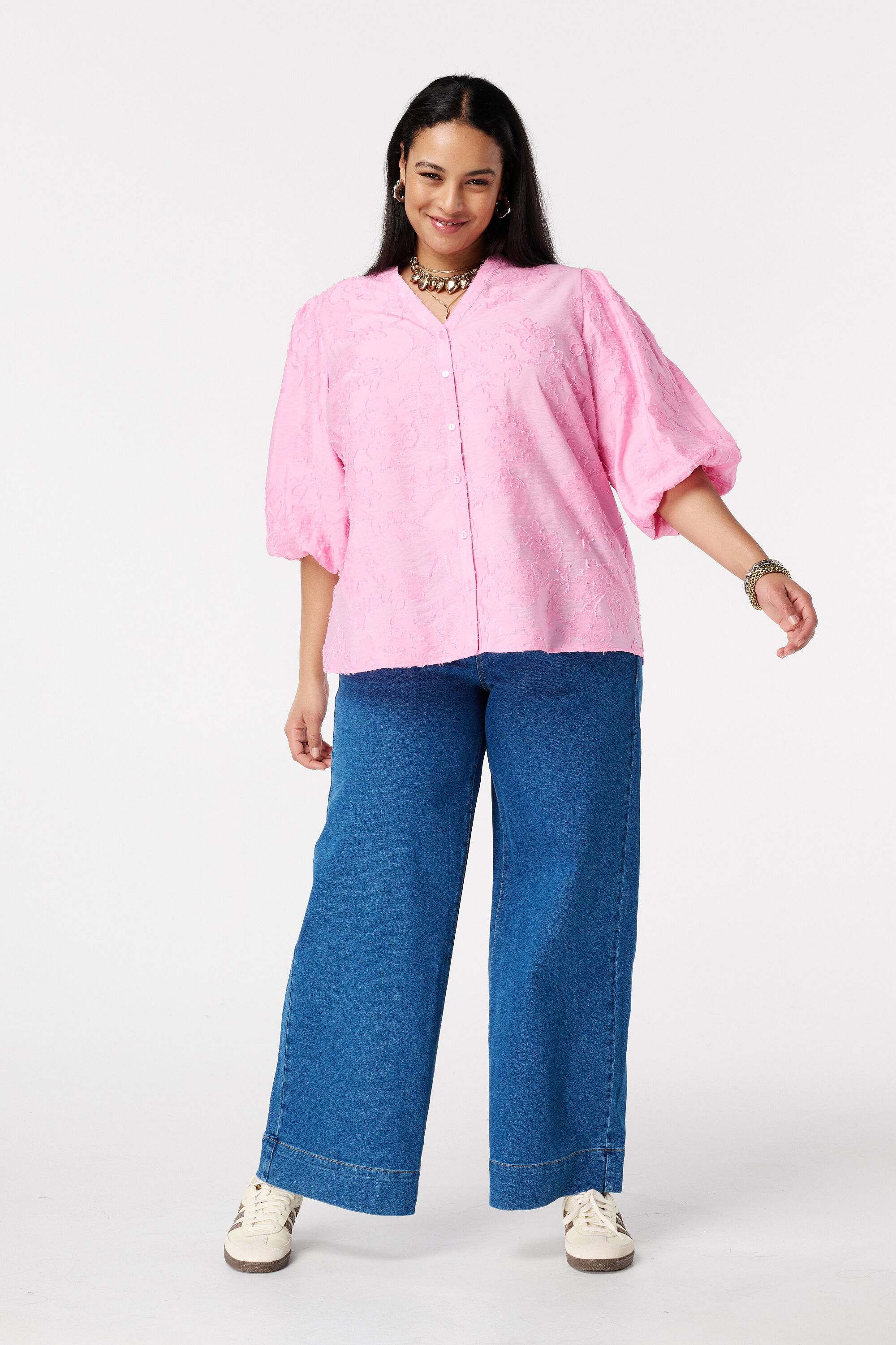 Broderie-Bluse mit Puff&auml;rmeln image number 5