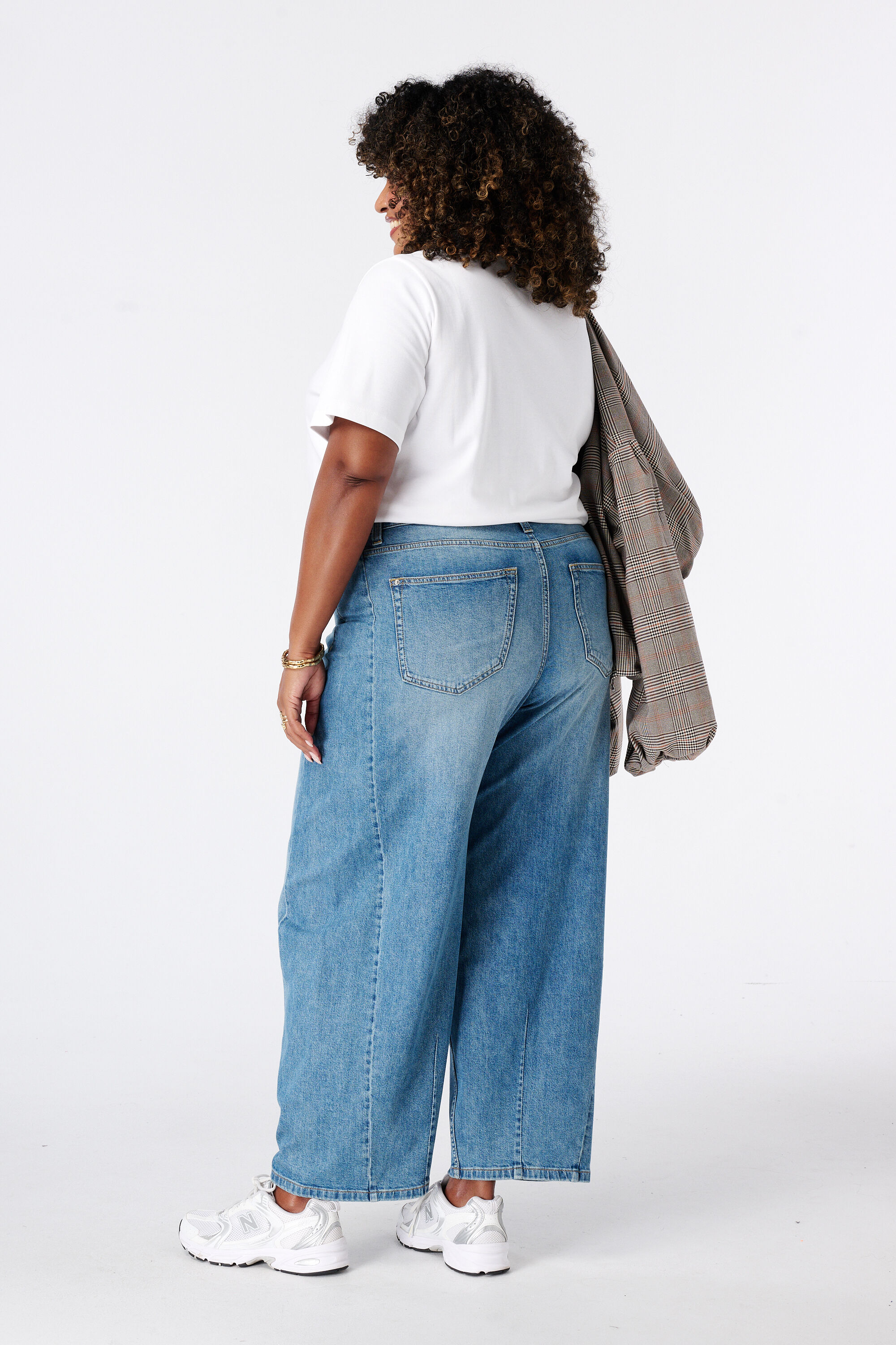 Ballon Jeans mit Ziern&auml;hten image number 3