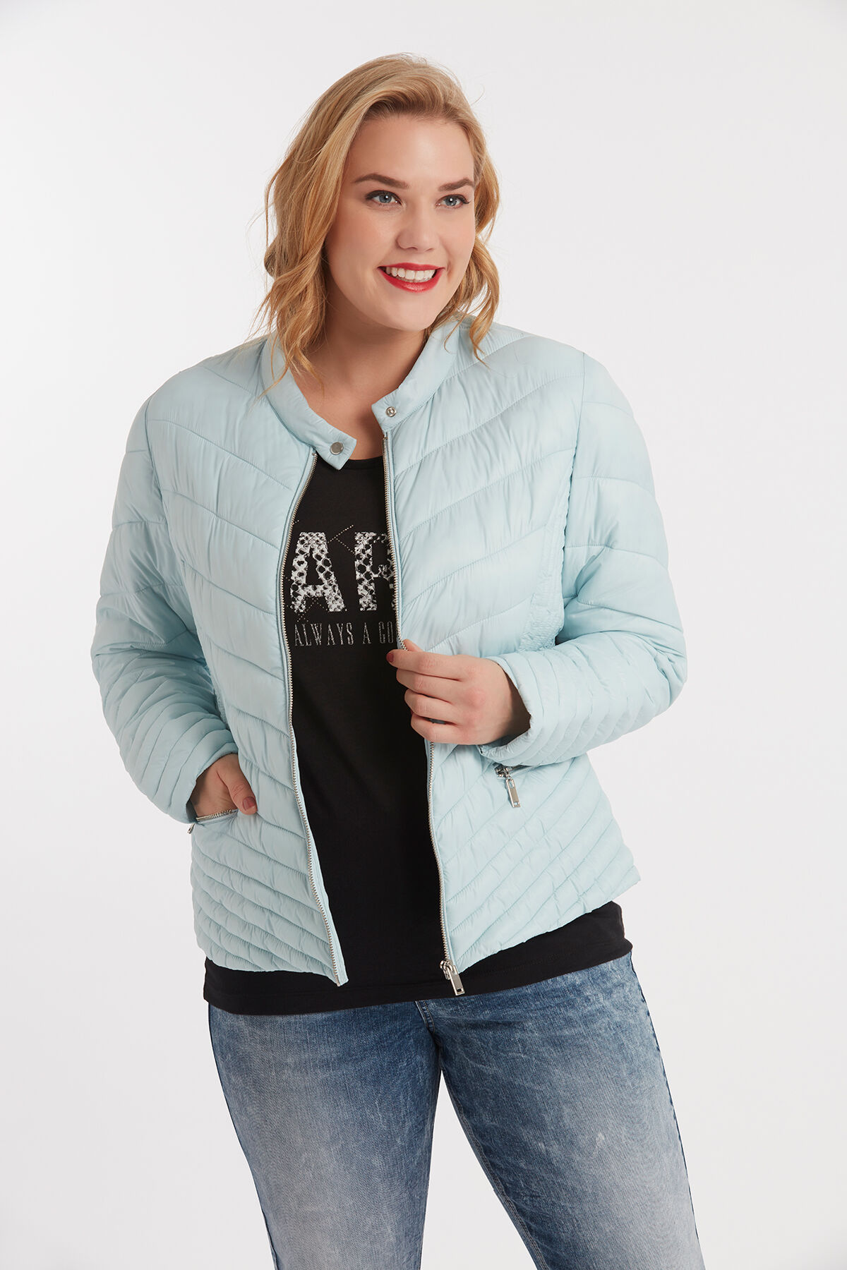 Gef&uuml;tterter Mantel  image number 5