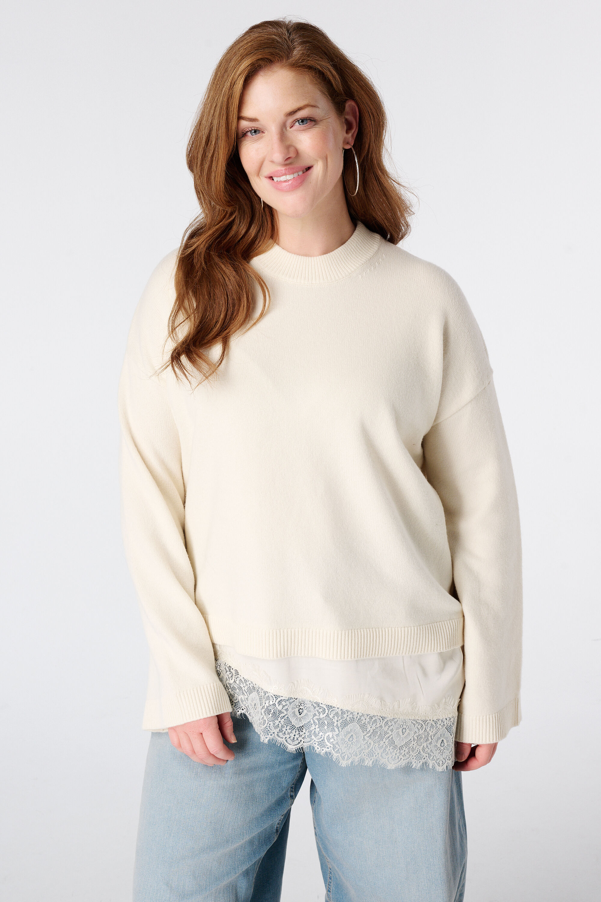 Pullover mit Spitze
