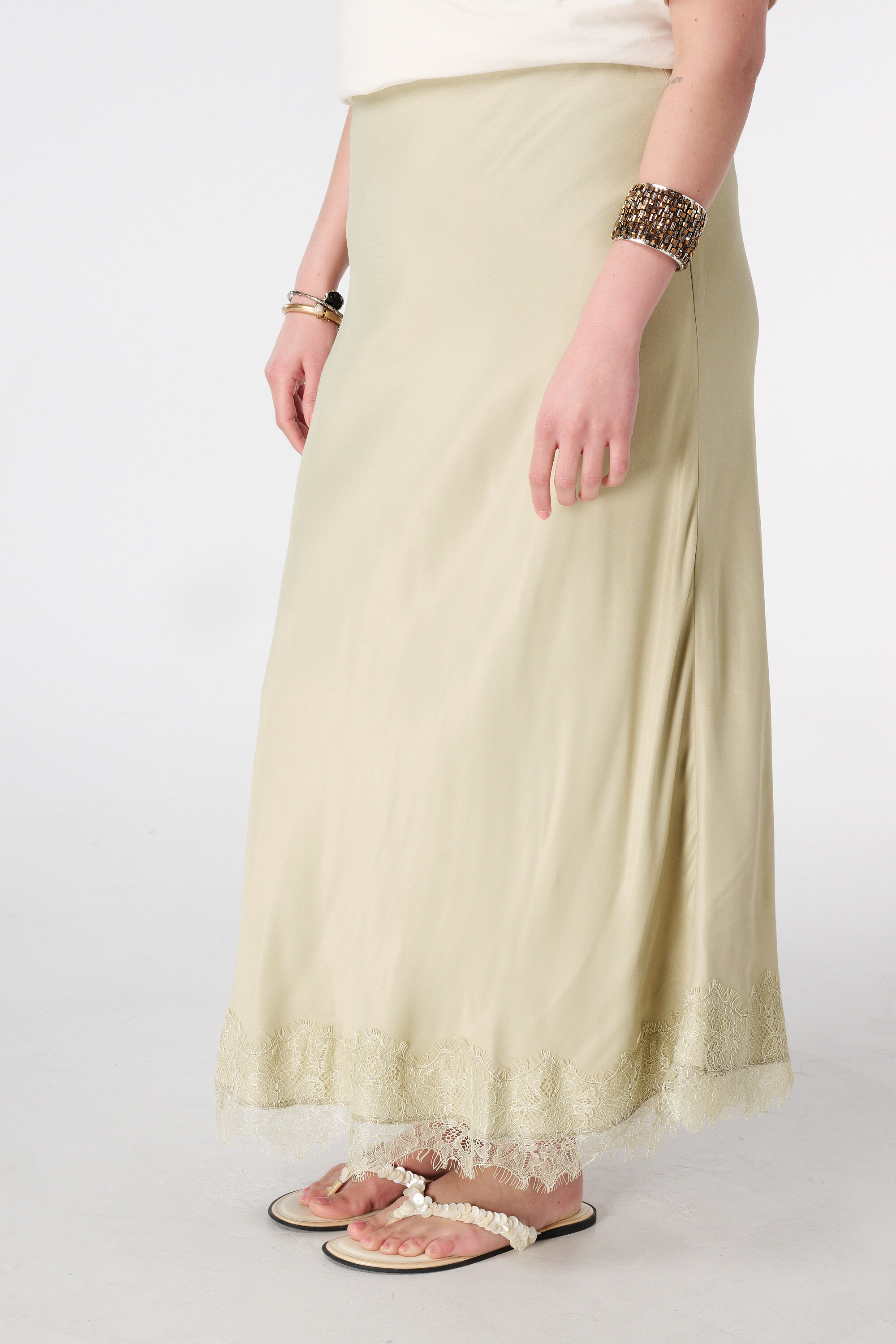 Satin Midi Rock mit Spitze image number 5