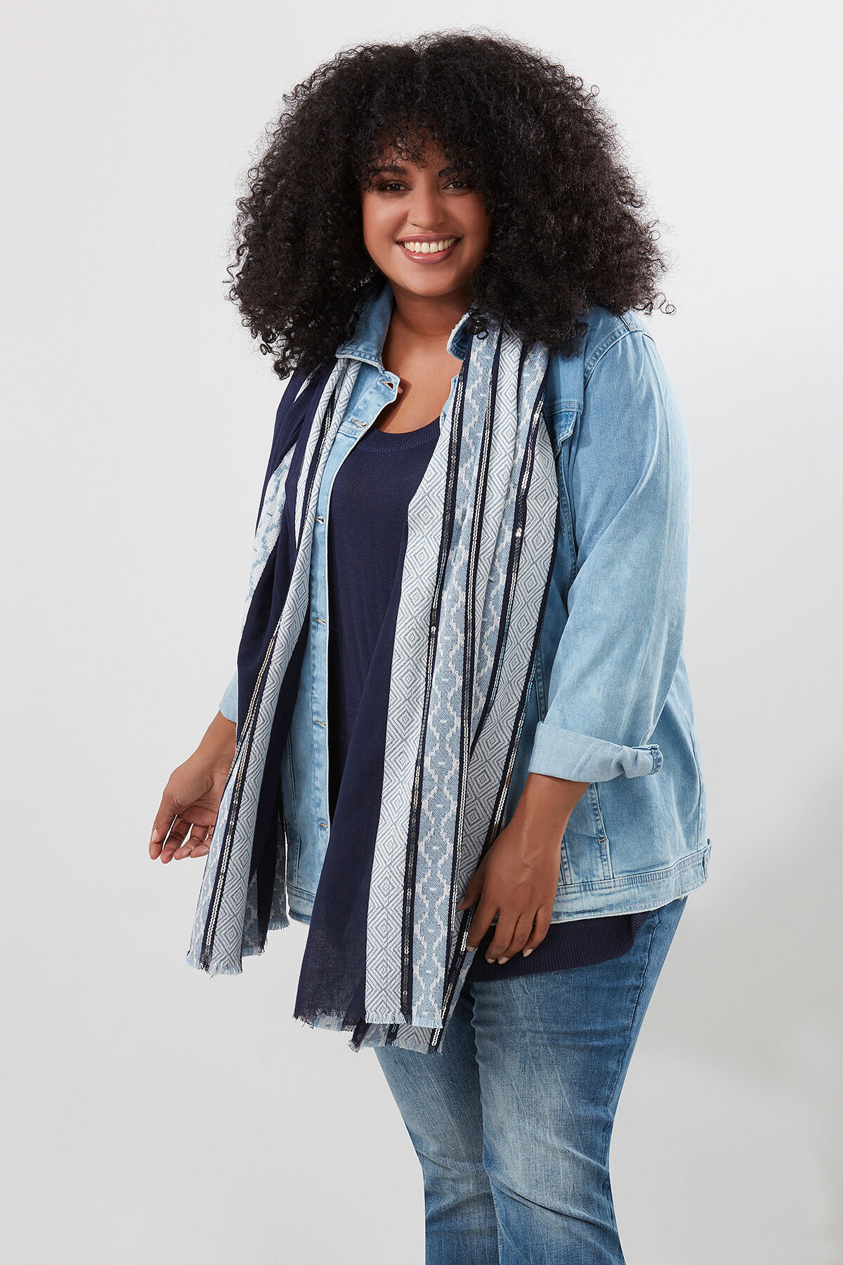 Schal mit Jacquard-Streifen image number 0