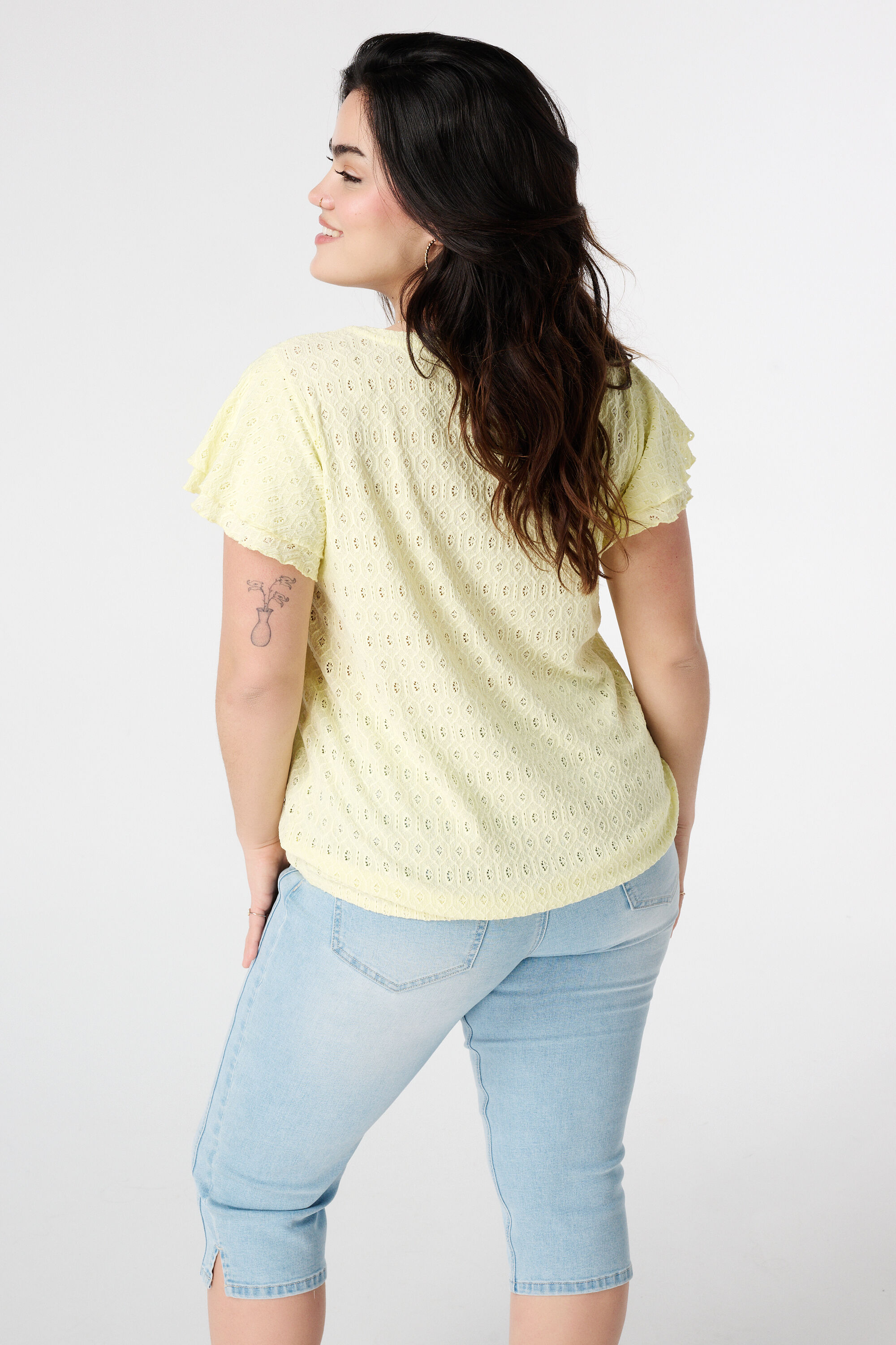 Top mit Lochmuster-Stoff image number 3