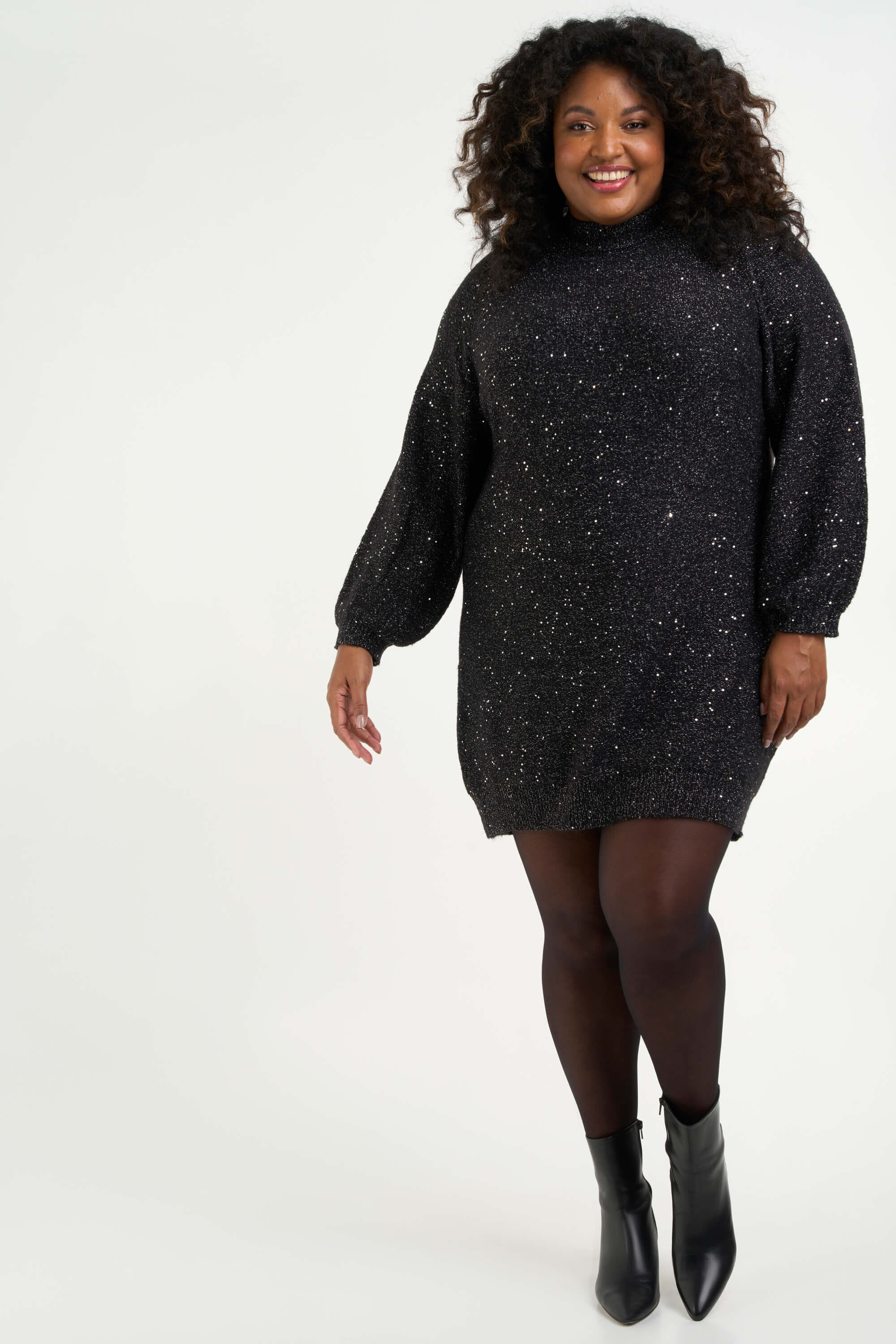 Pullover mit Glitzerdetail image number 0