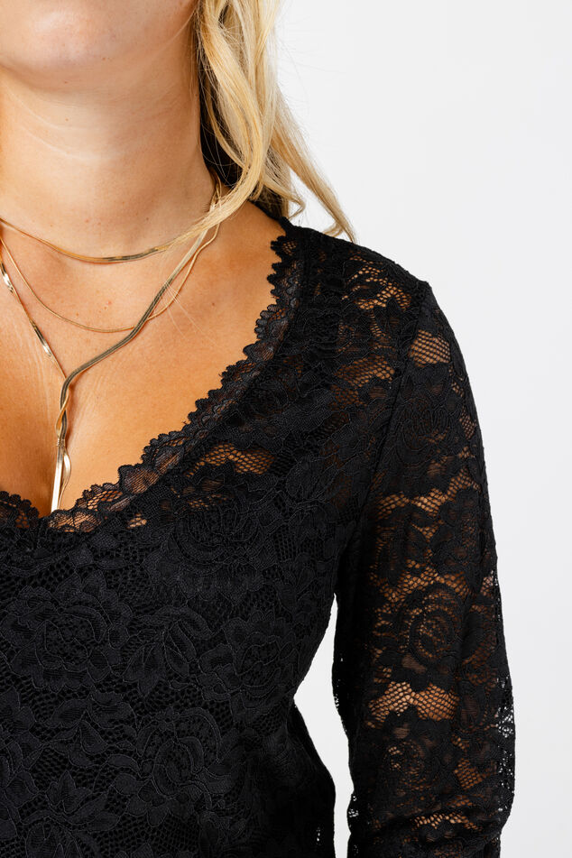 Lace top with long sleeves image number 5