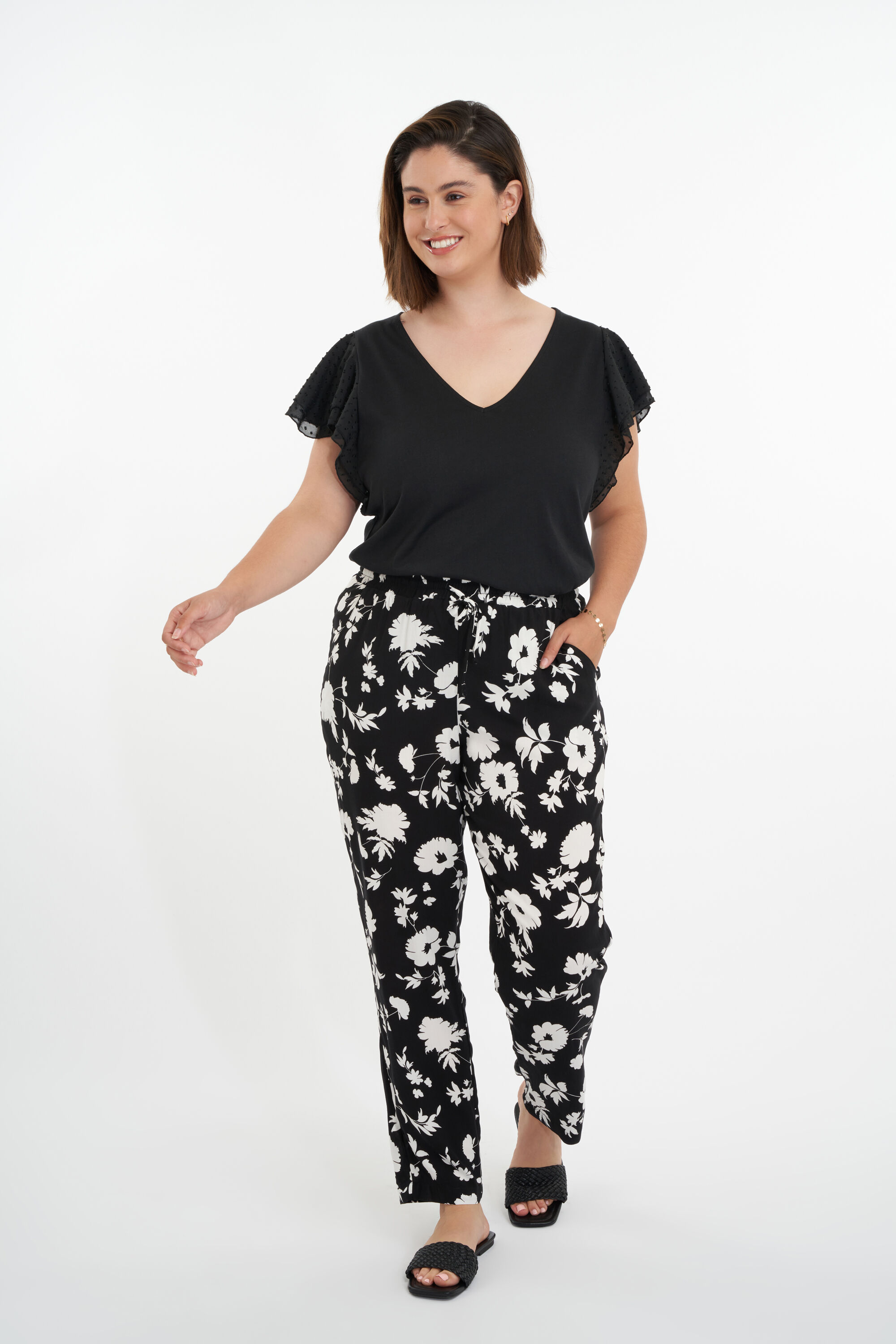 Weit geschnittene Hose mit Print image number 6