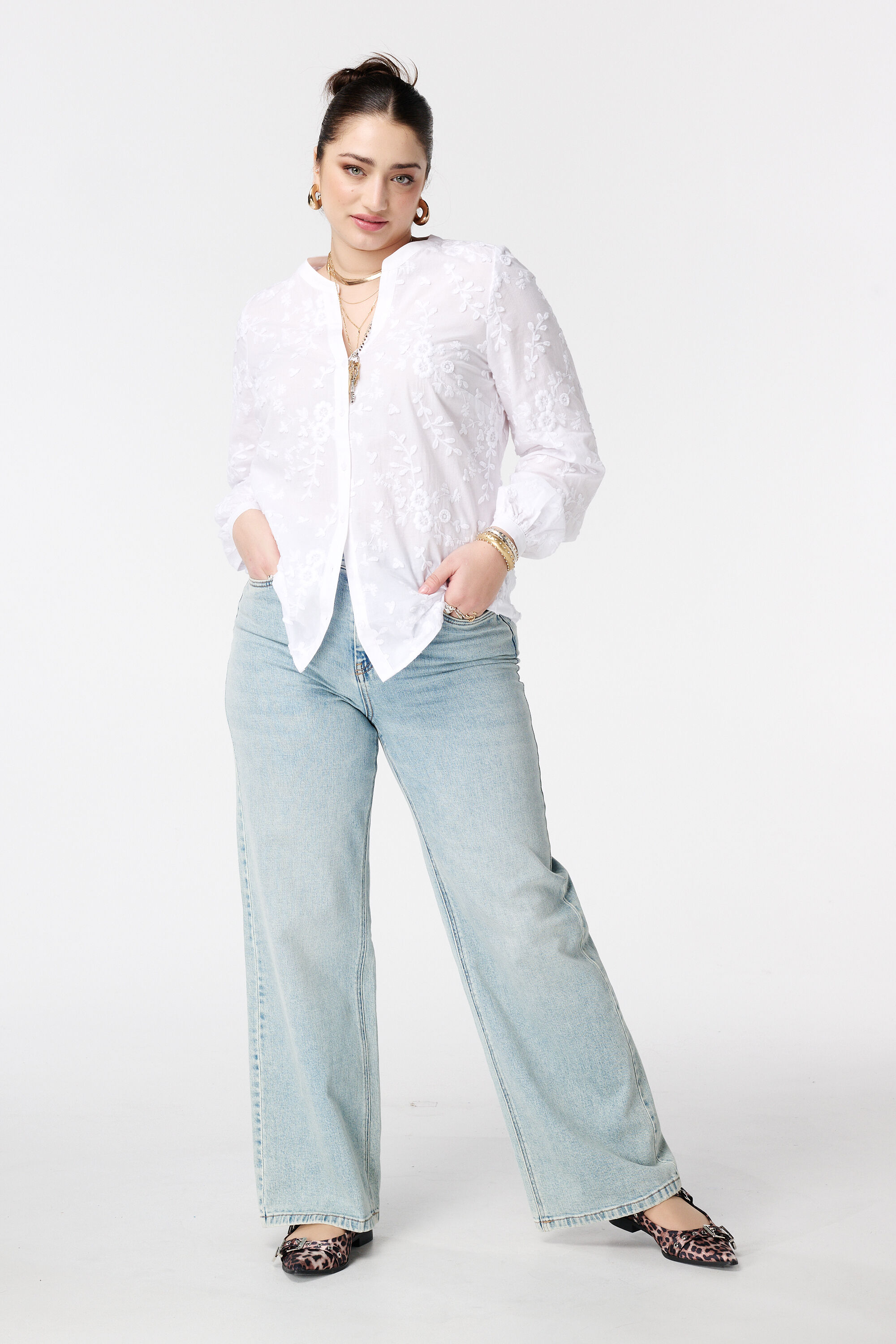 Bluse mit 3D-Blumenprint image number 5