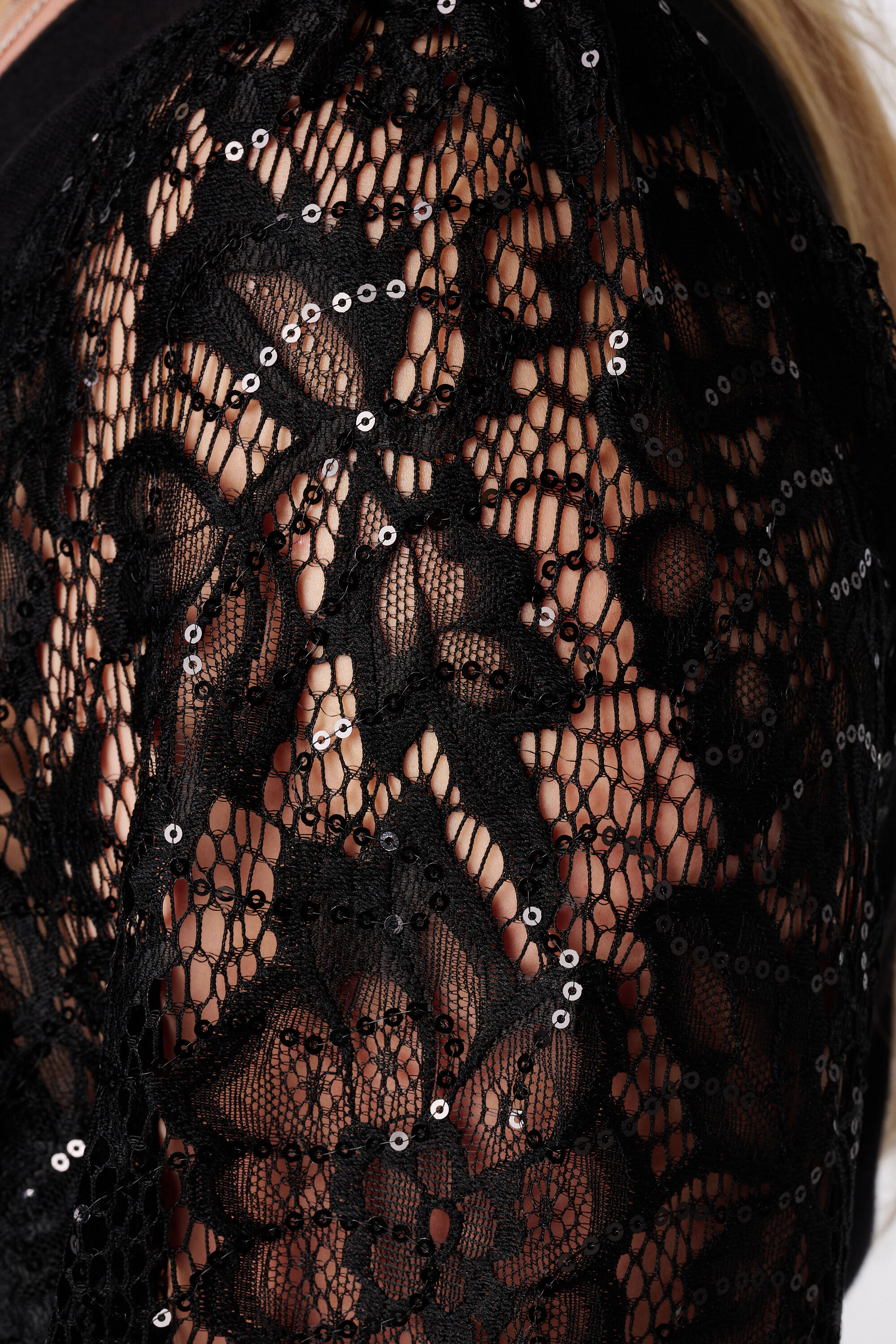 Pullover mit Spitzen&auml;rmeln und Pailletten image number 6