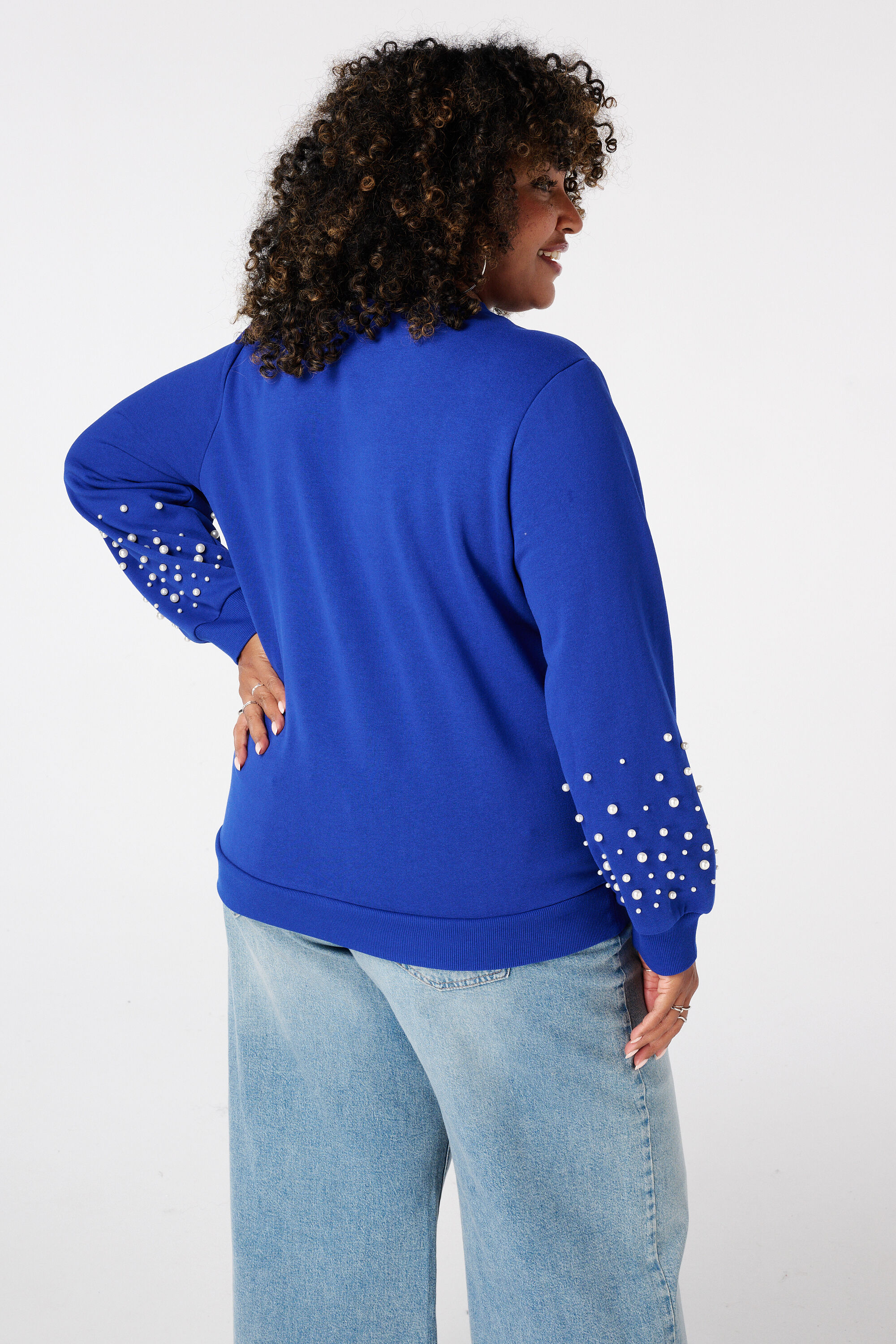 Pullover mit Perlendetail image number 3