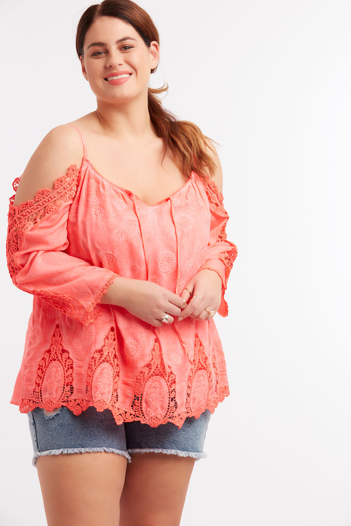 Bluse mit offener Schulter image number 4