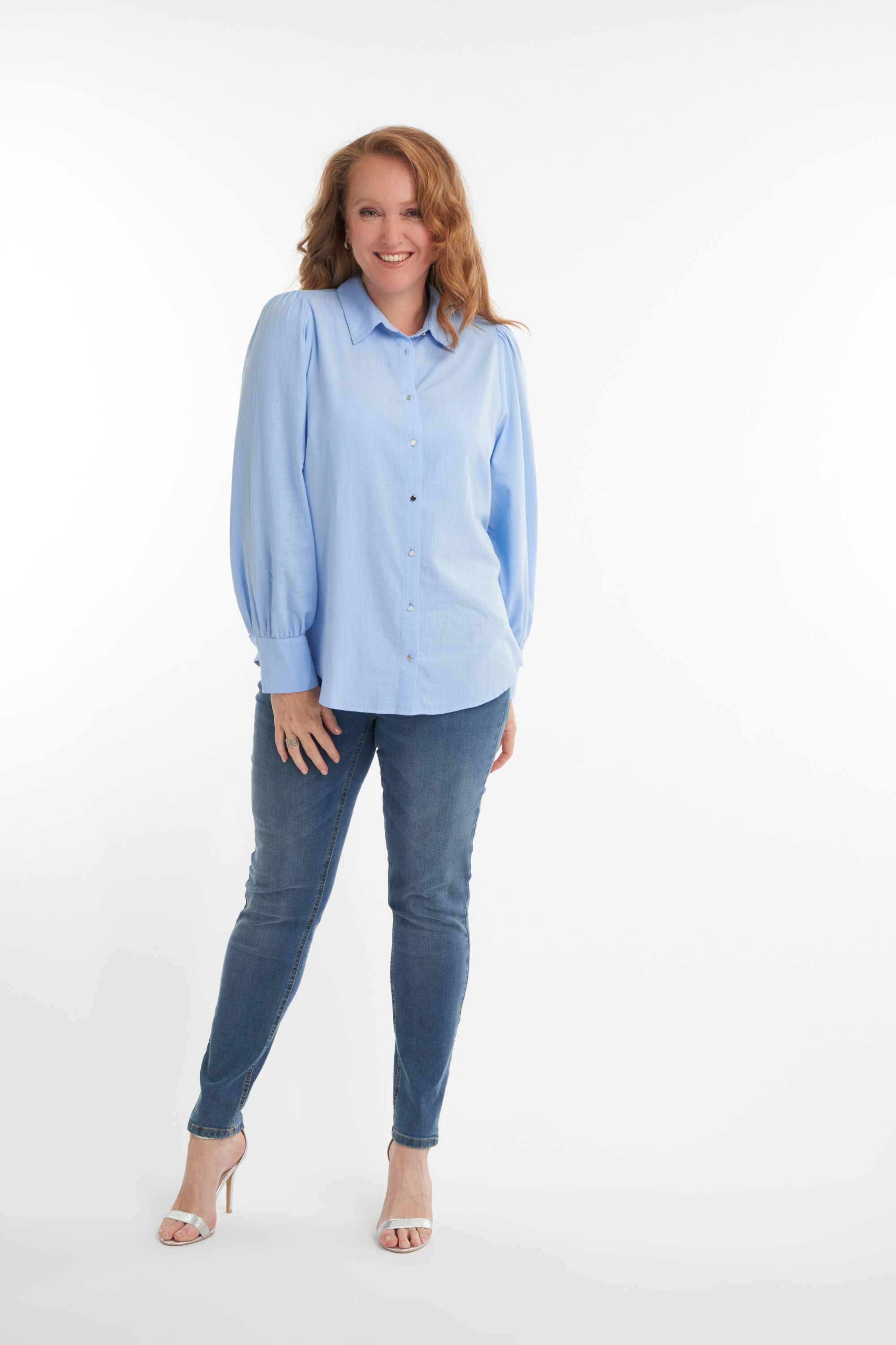 Bluse mit bauschigen &Auml;rmeln  image number 6