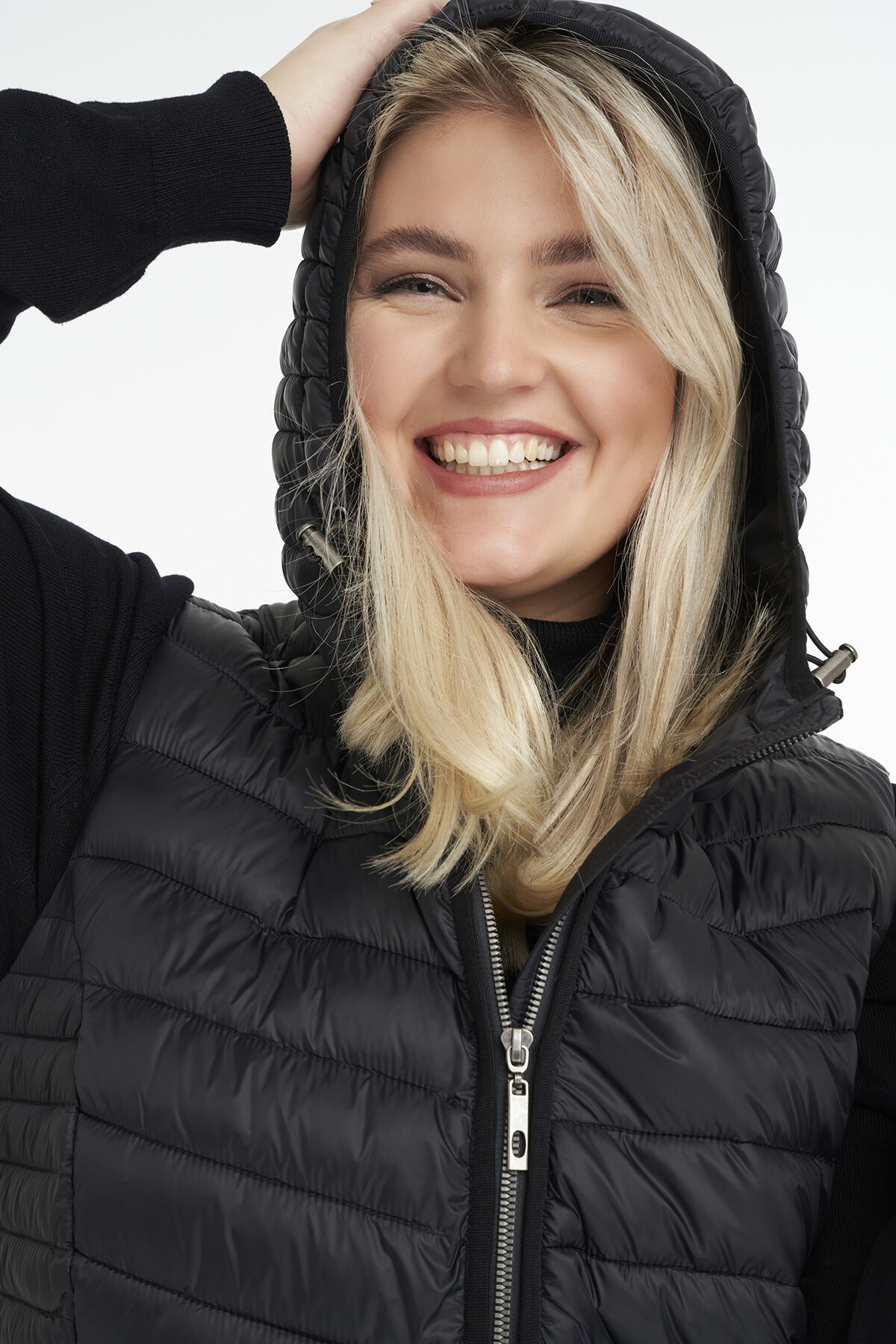 Weste image number 4