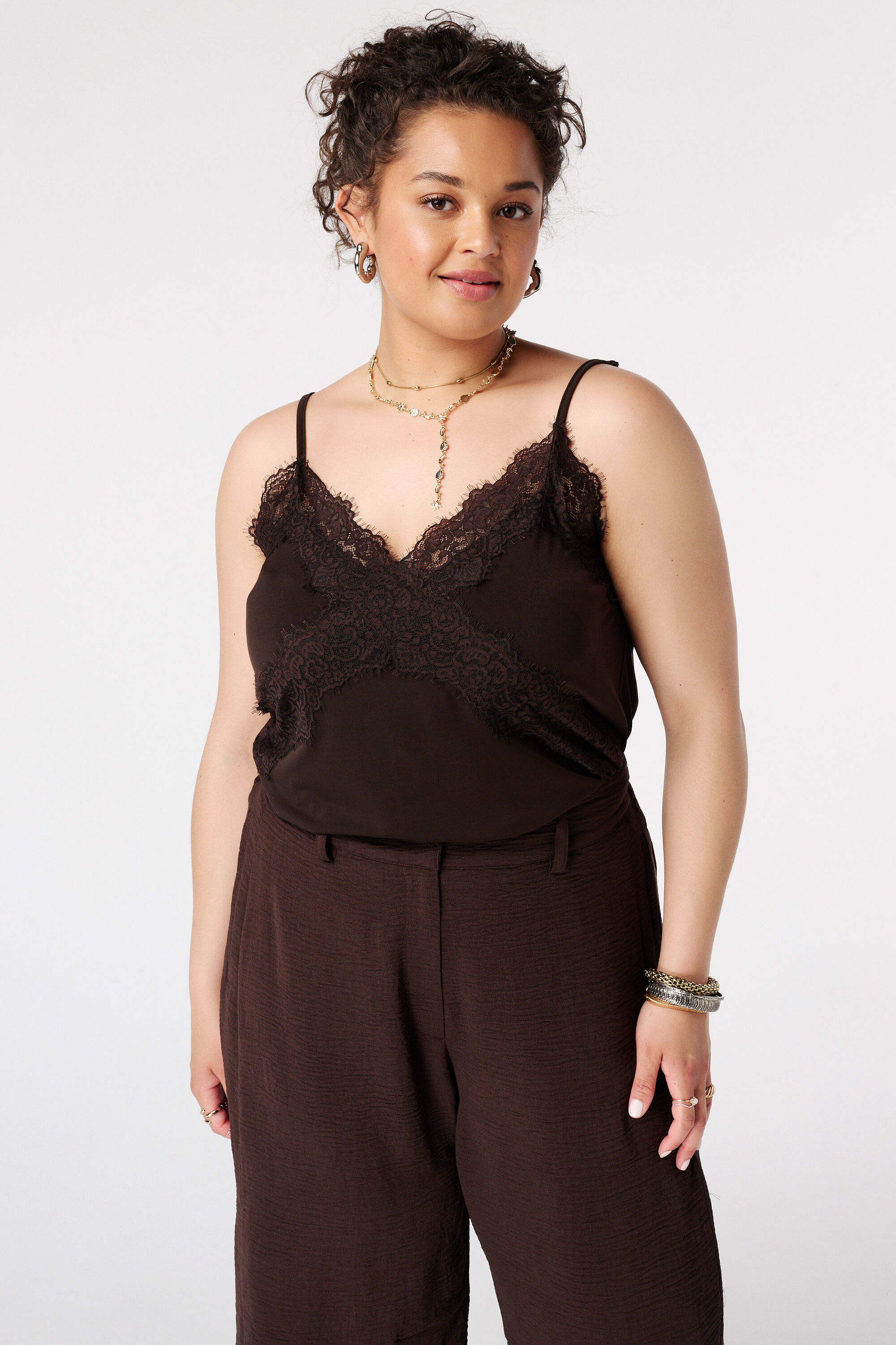 Langes Top mit Spitze