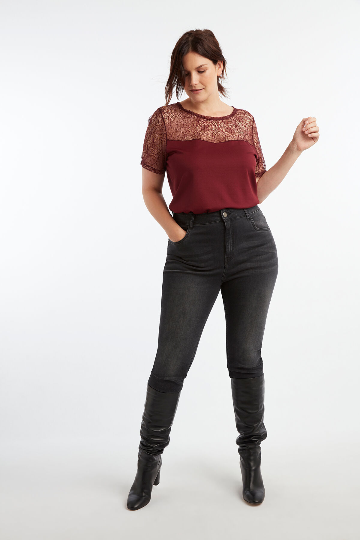 Top mit Spitze image number 3