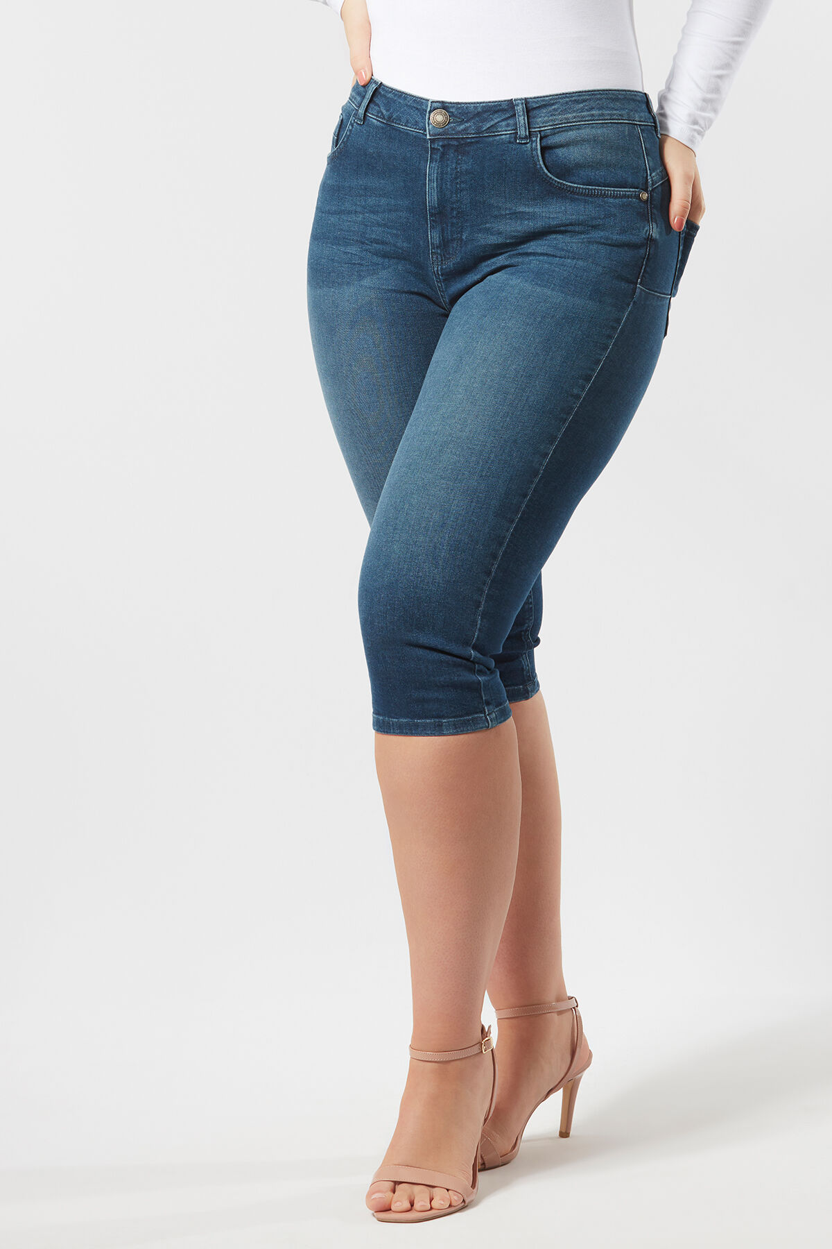 Magic Simplicity LIFTS Capri image number 4