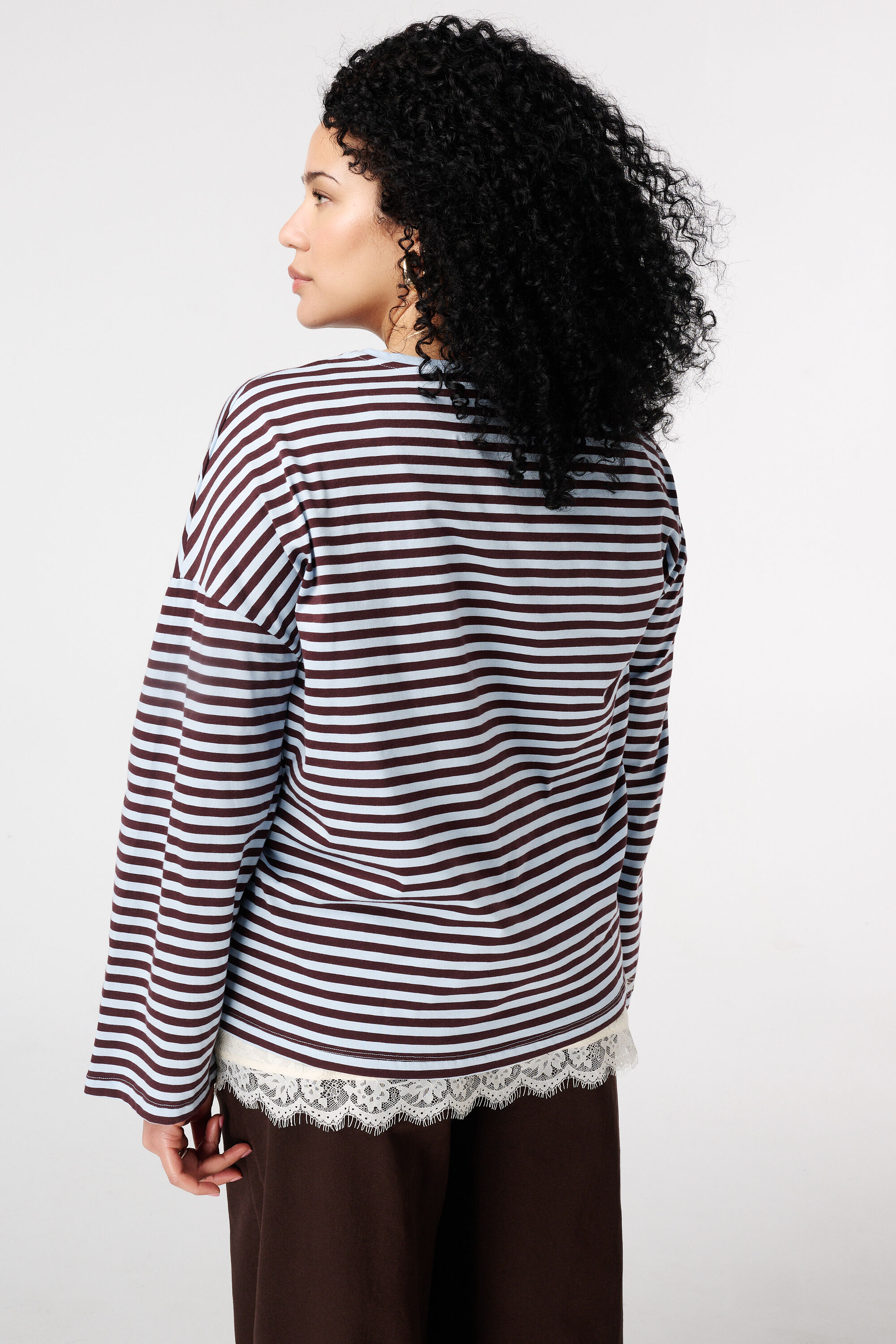 Gestreiftes Langarmshirt image number 3