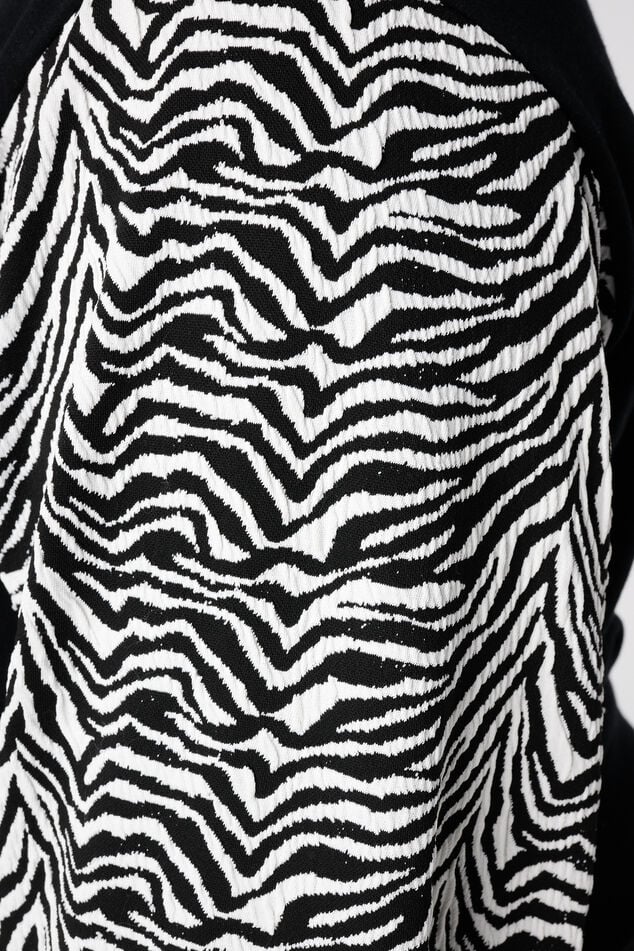 Sweatshirt mit Ballonärmeln und Aufdruck image number 6