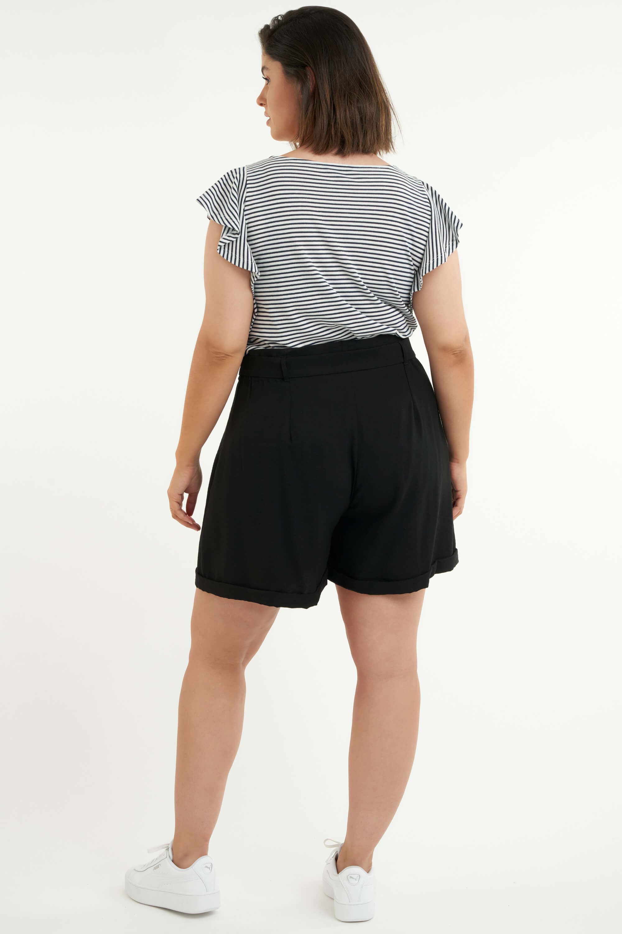 Shorts mit G&uuml;rtel  image number 4