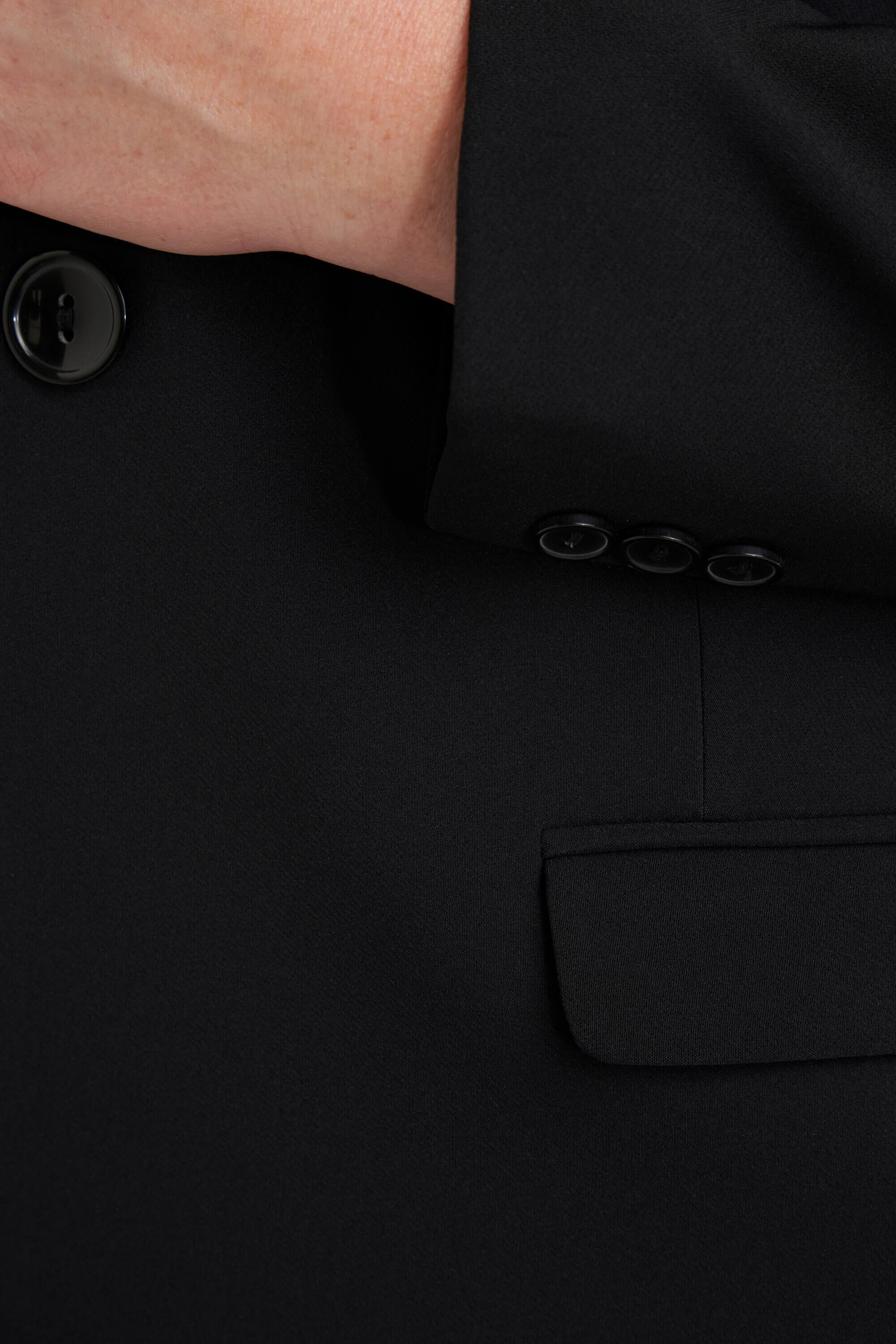 Blazer  image number 4