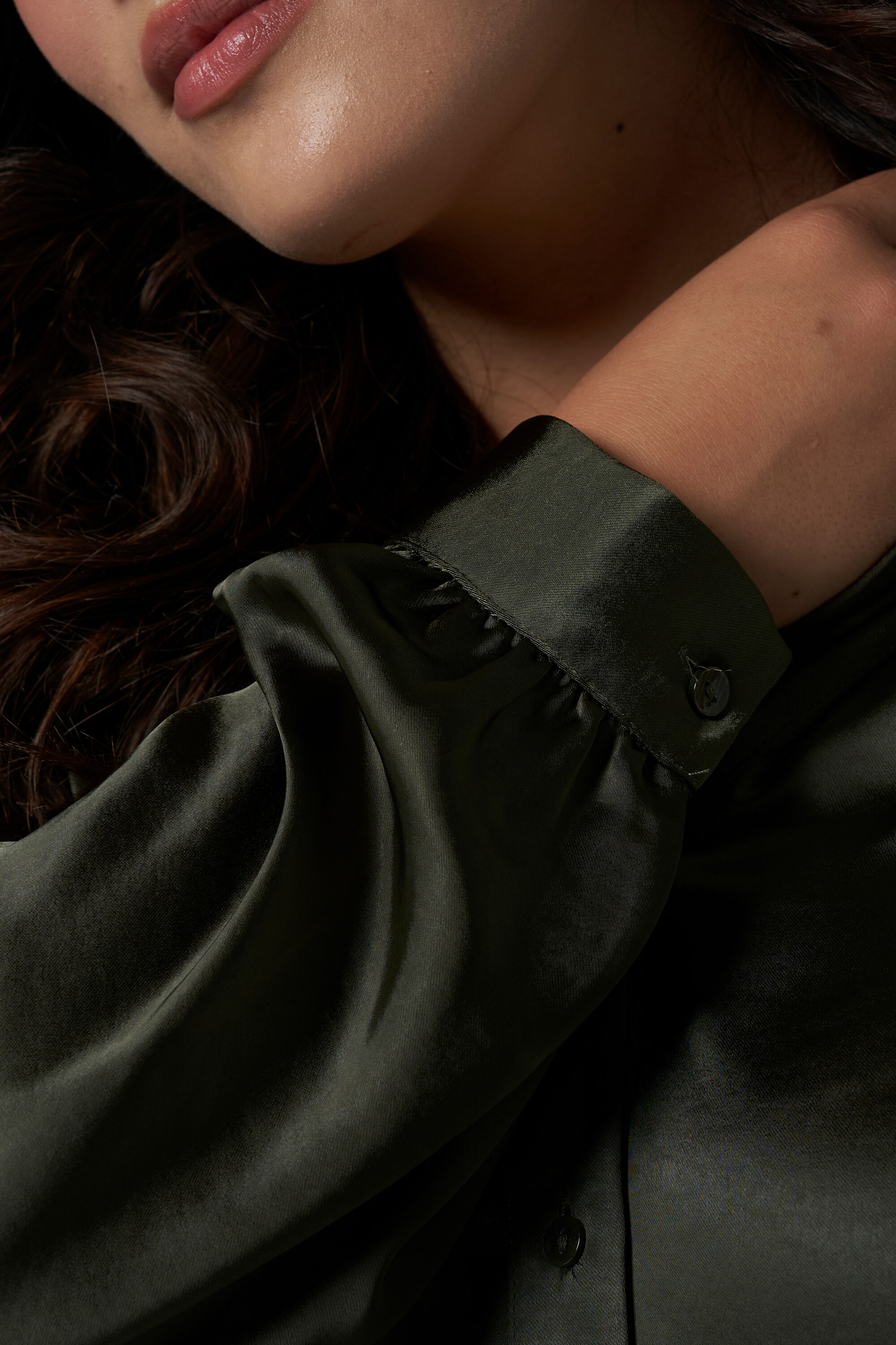 Bluse mit Satin-Look image number 4