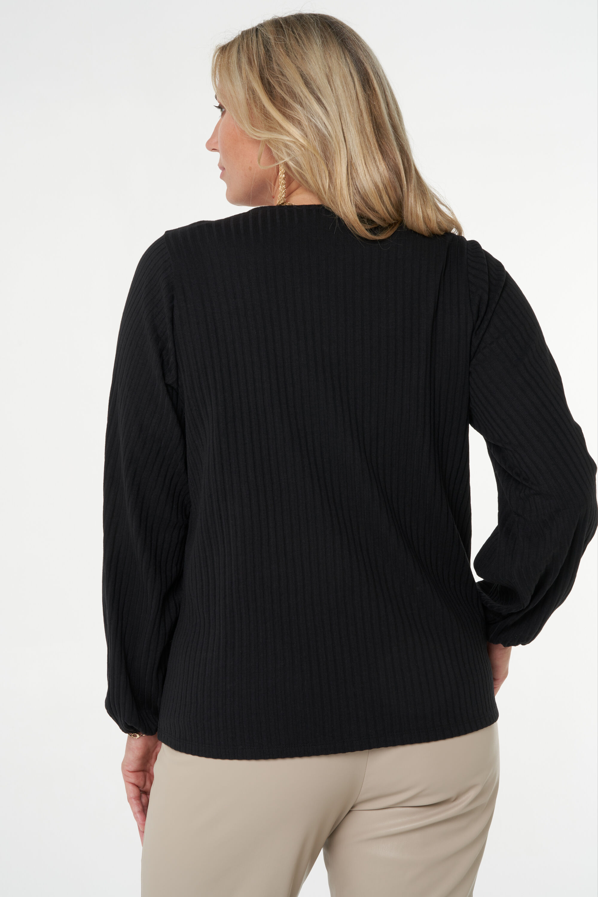 Top mit Spitzenverzierungen image number 4