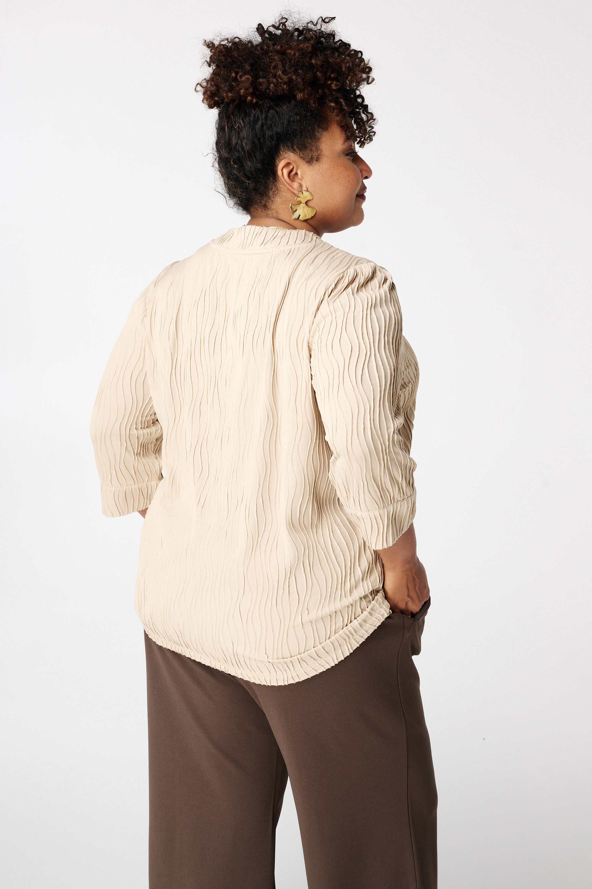 Top mit gewellter Struktur image number 3