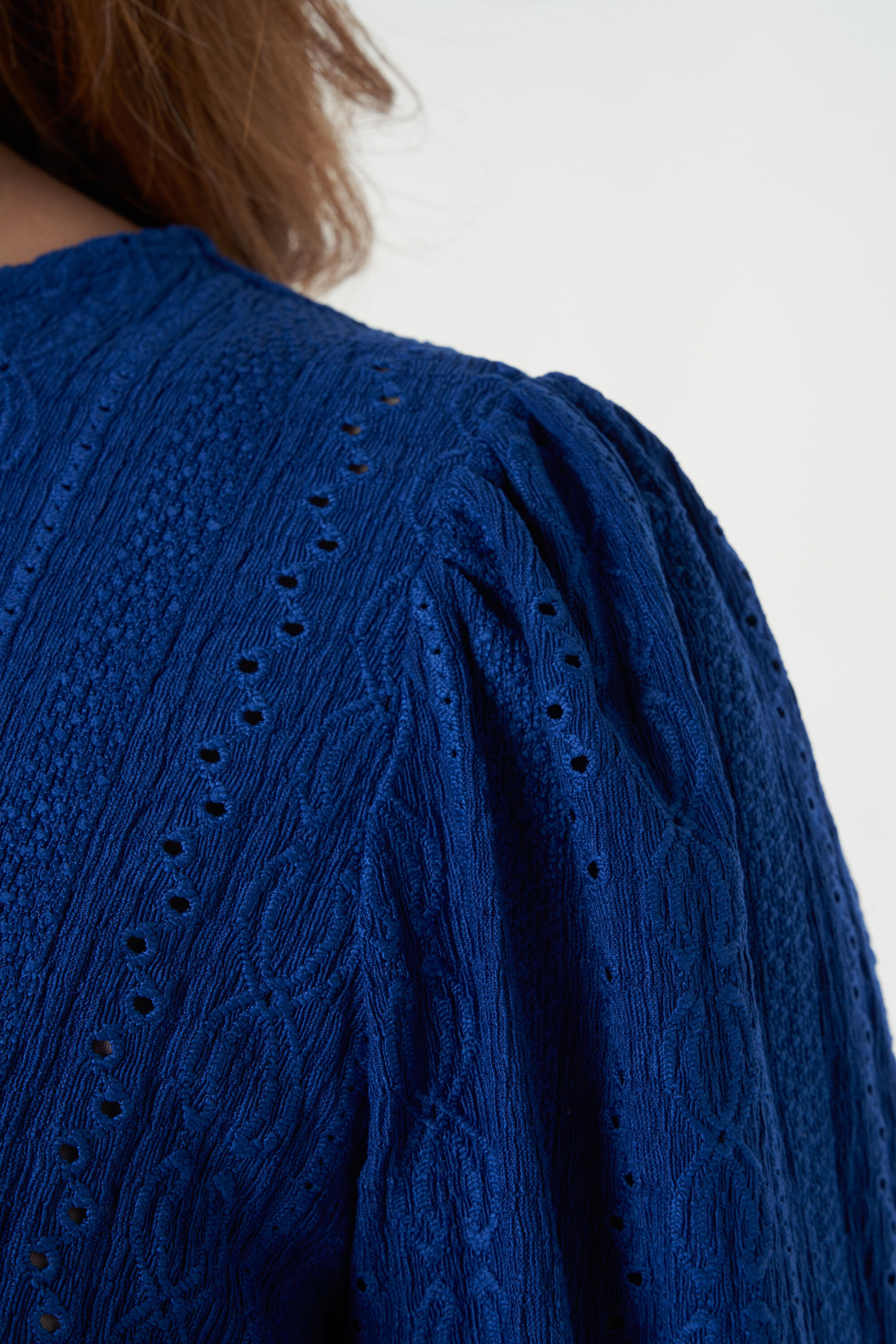 Top mit Ballon-Passform image number 5